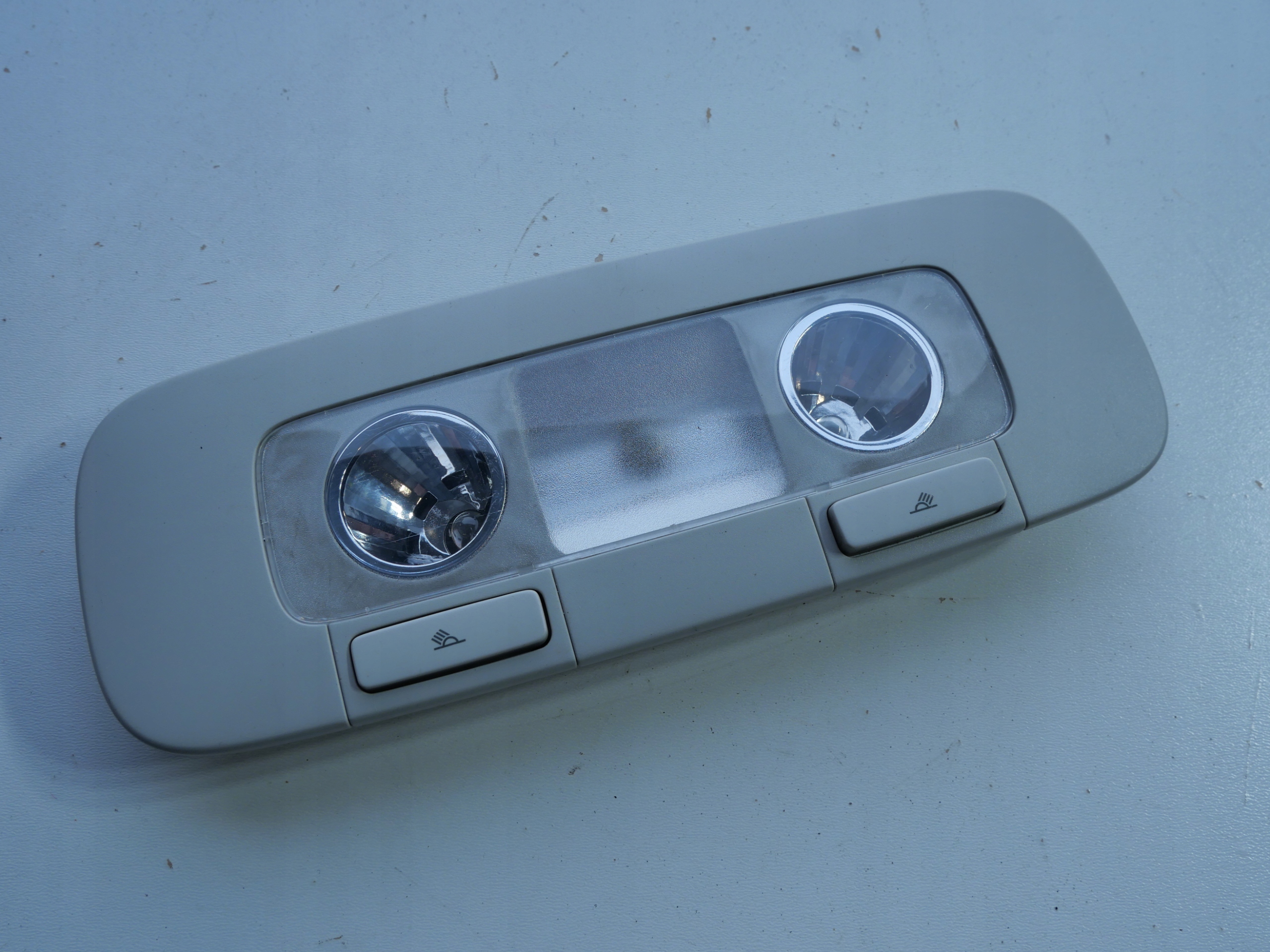 SKODA OCTAVIA III holder lighting 3T0947291