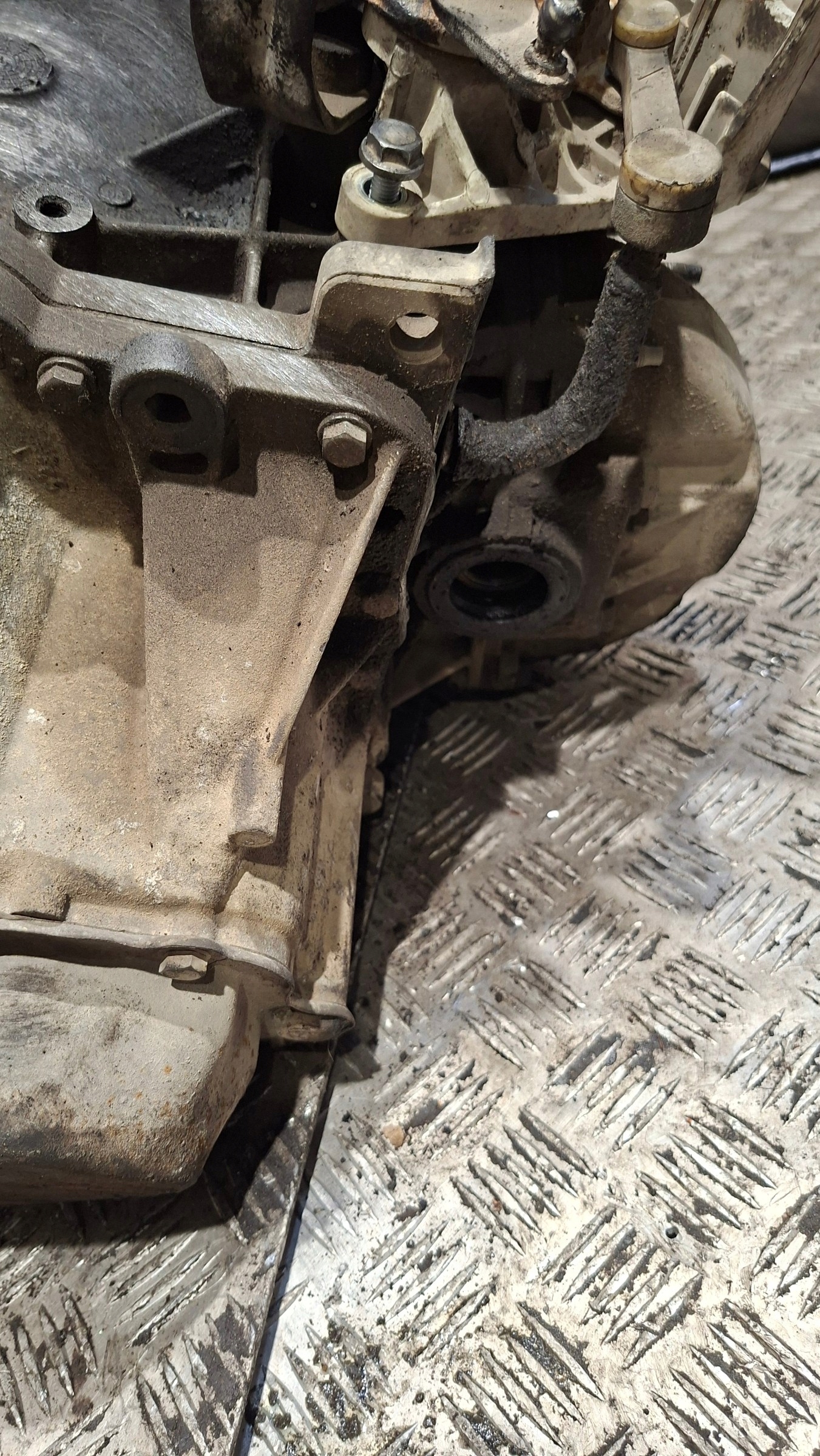 Getriebe PEUGEOT 307 1.6HDI 20DM69