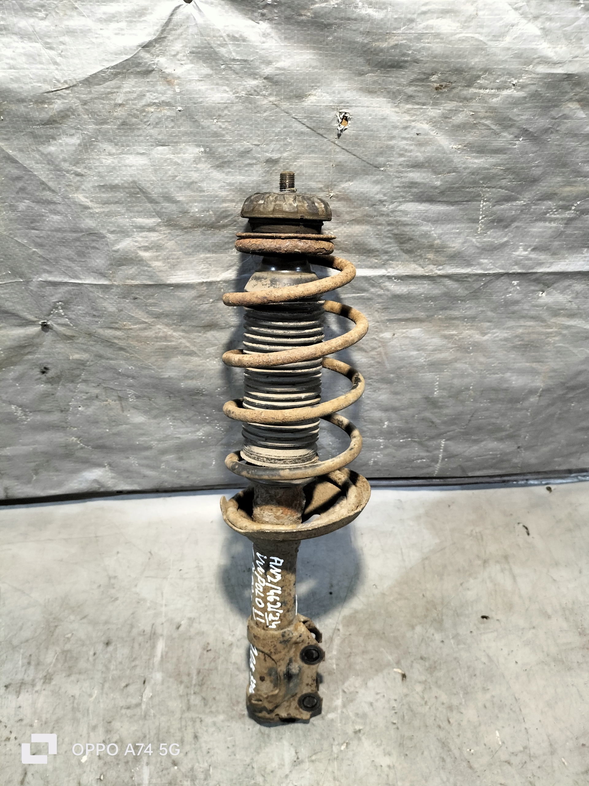 MCPERSON McPherson shock absorber right left front VW POLO 1997R