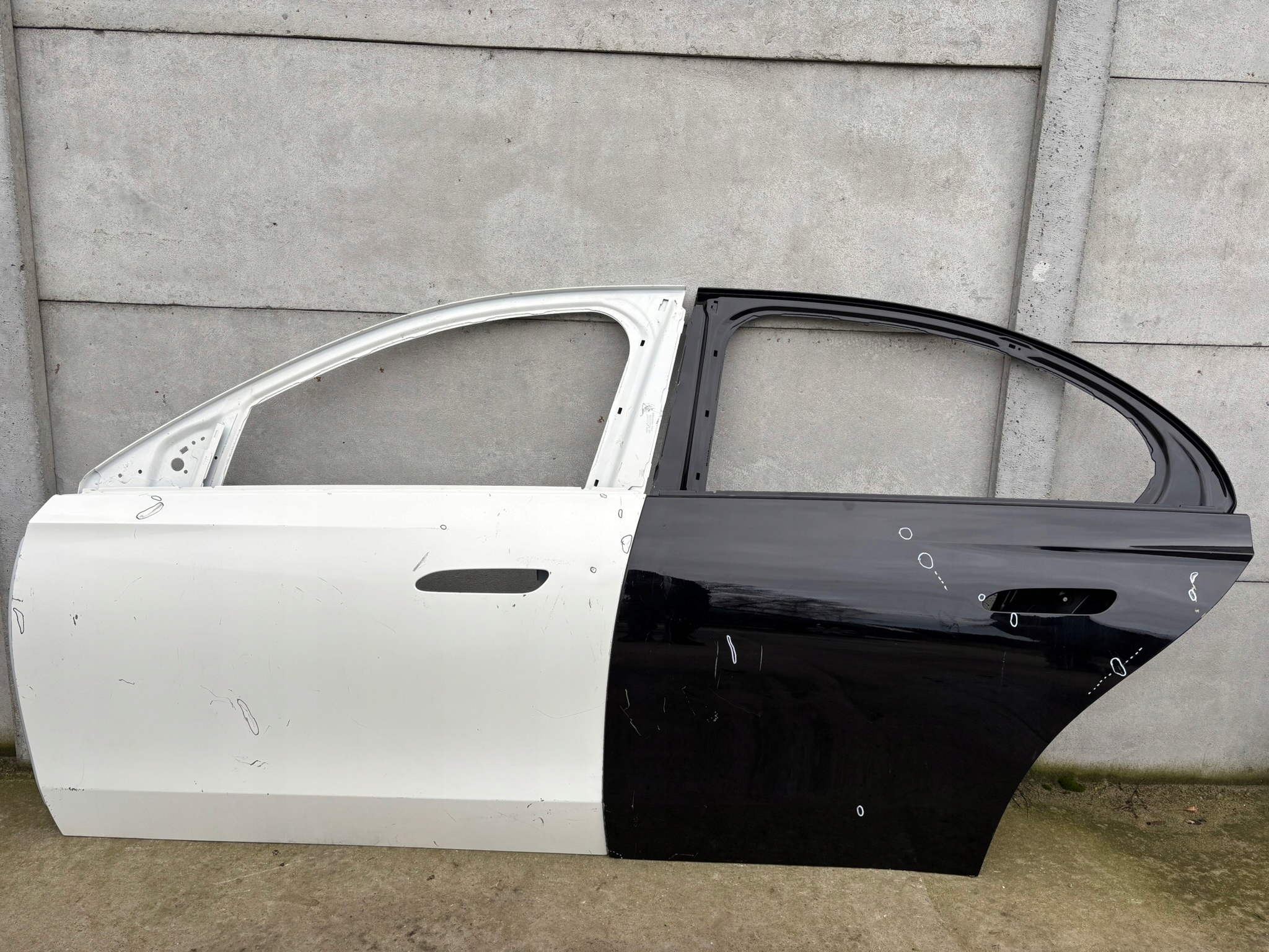 Mercedes-Benz E-Klasse W214 Tür Hinten Links Limousine Door Porta Porte - Thumbnail 1