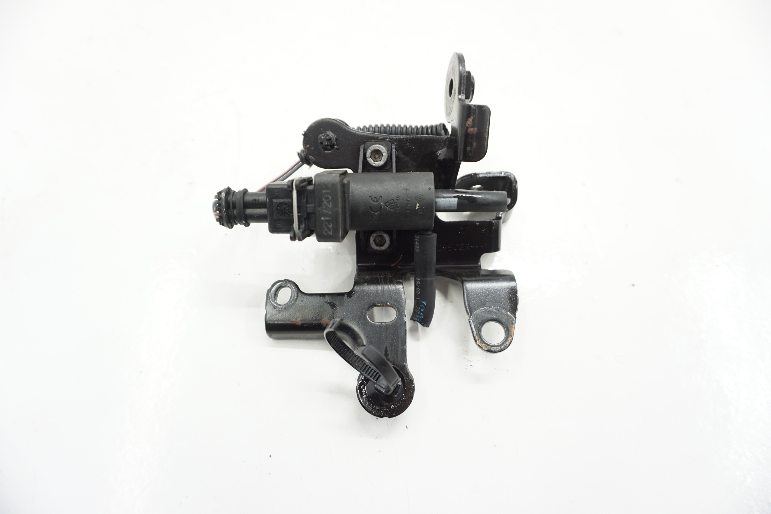 renault oe 149329902R клапан давления