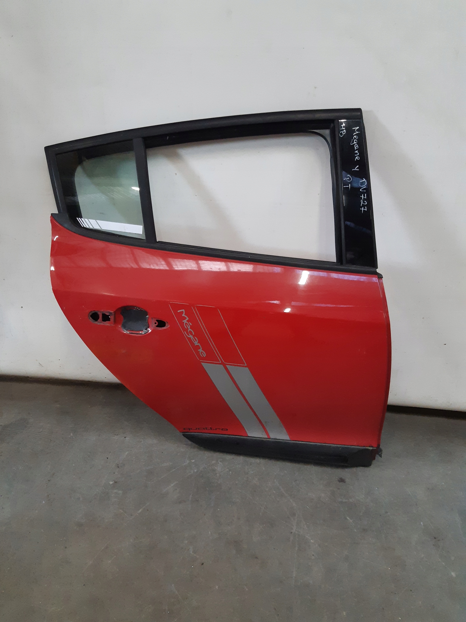Tür rechts heck DV727 Renault Megane III