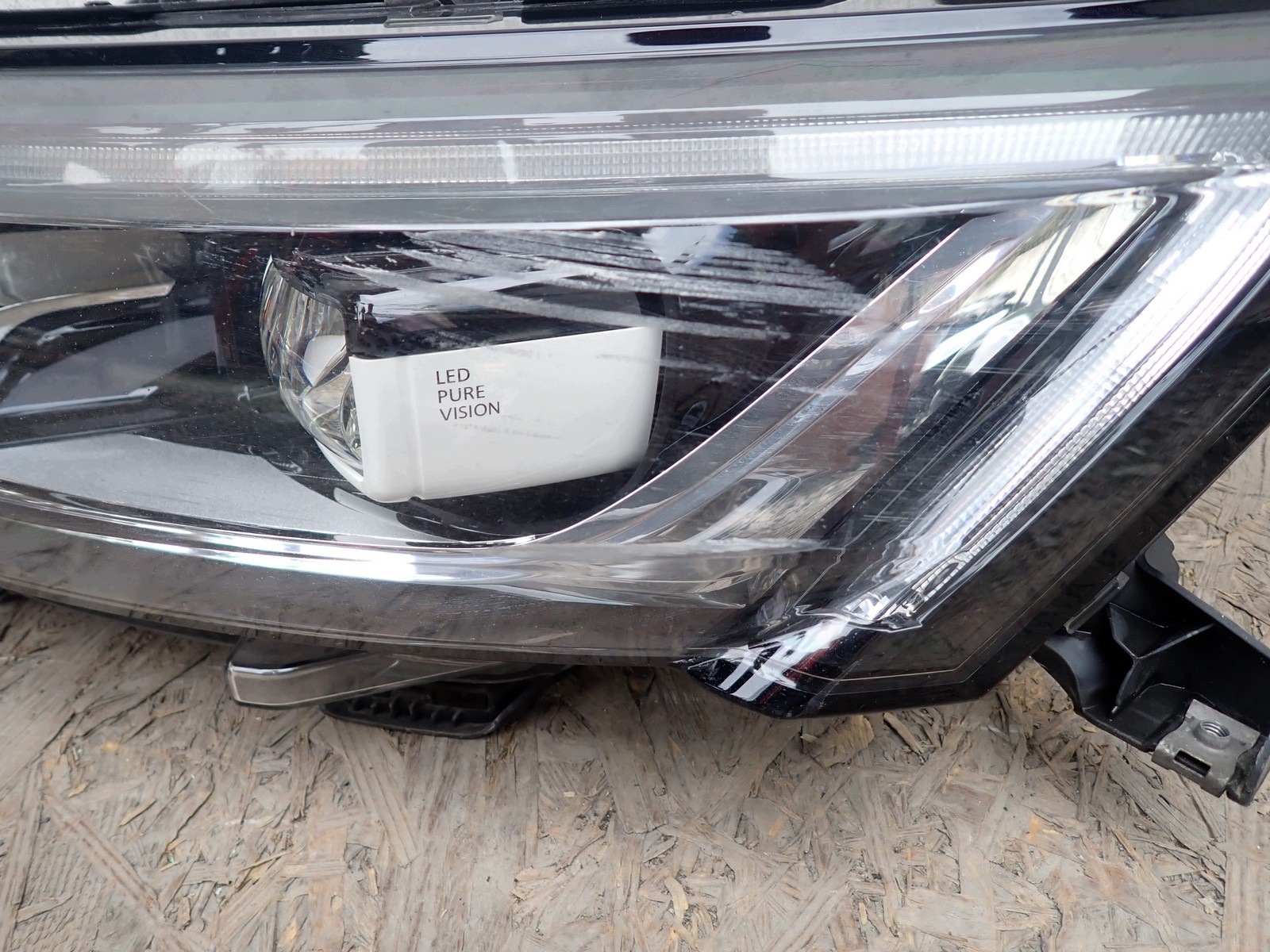 light left REFLEKTOR left FULL LED RENAULT TALISMAN 15- 260606722R 127