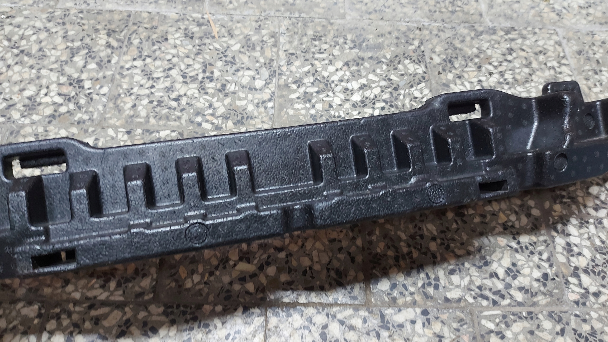 ABSORBER polystirene of a bumper front front SEAT LEON IV