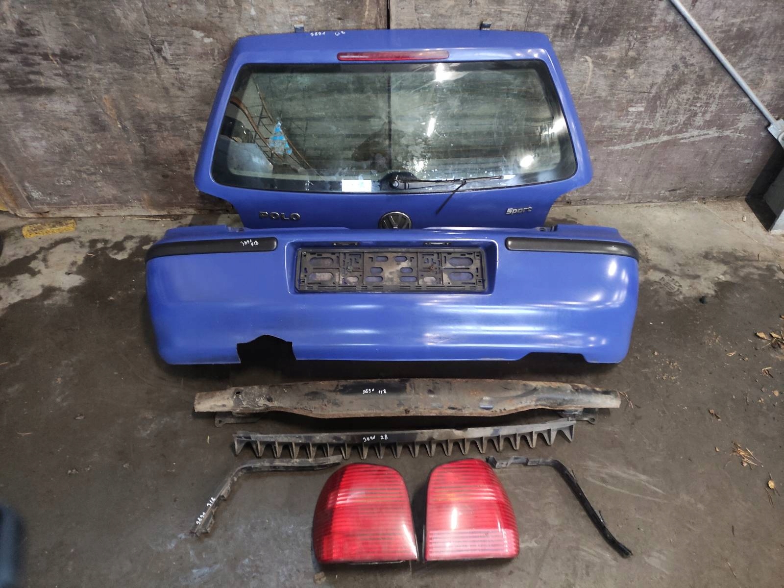 Complet Arrière VOLKSWAGEN POLO III LIFT