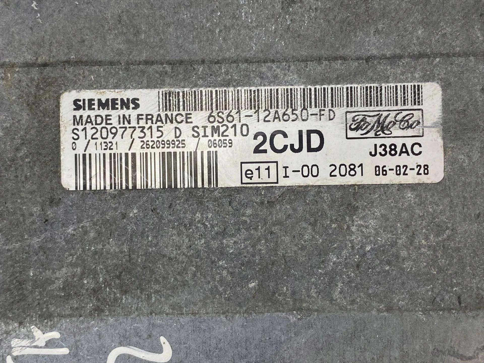 control unit of the engine Ford Fiesta 5 facelift 2006 6S61-12A650-FD
