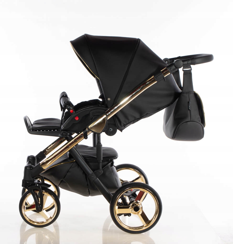 Magnum GT - kol. Czarno - Złoty - 3w1 - Kajtex Liczba kół 4