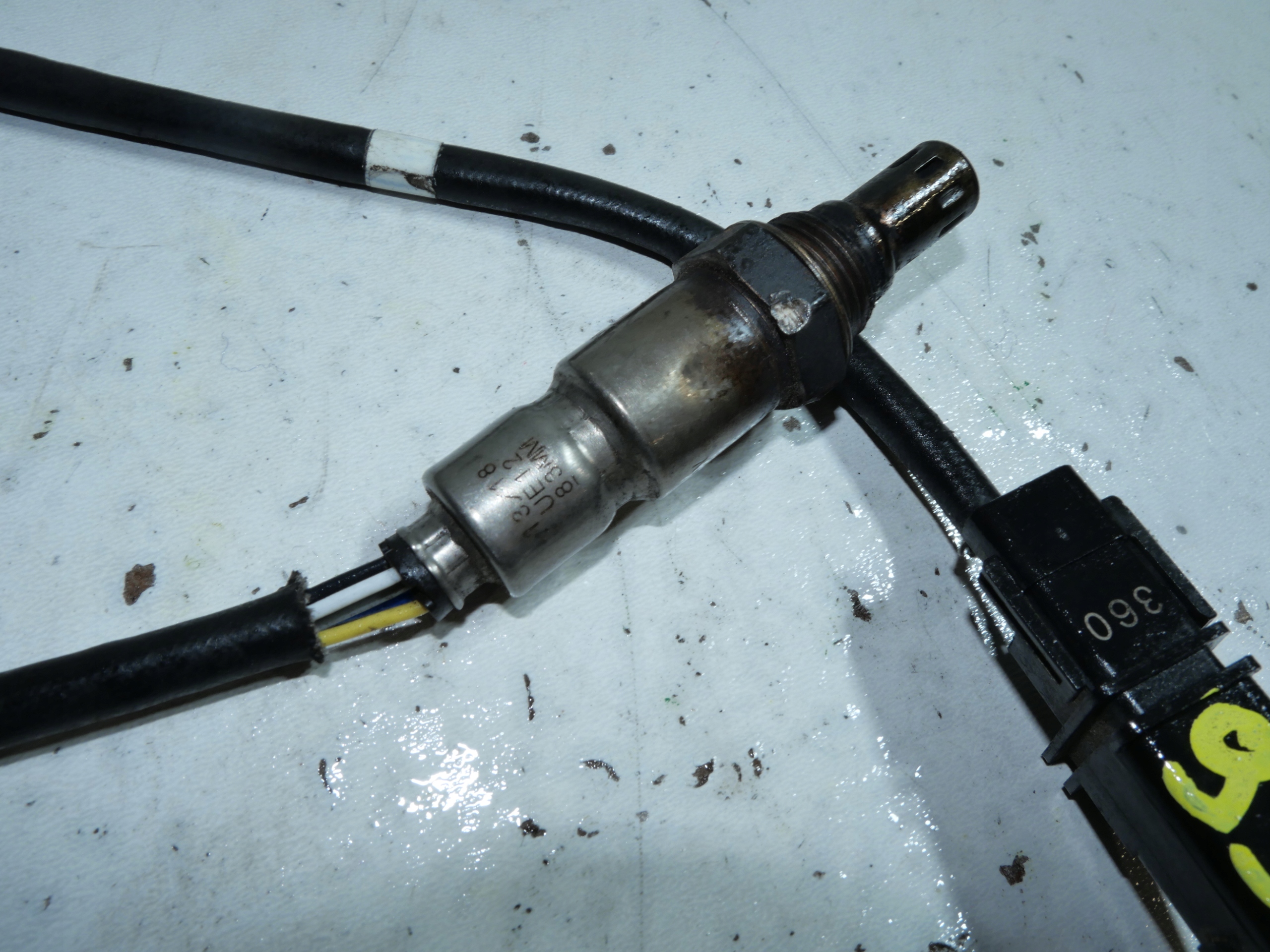 SONDA LAMBDA AUDI VW SEAT SKODA 04L906262E