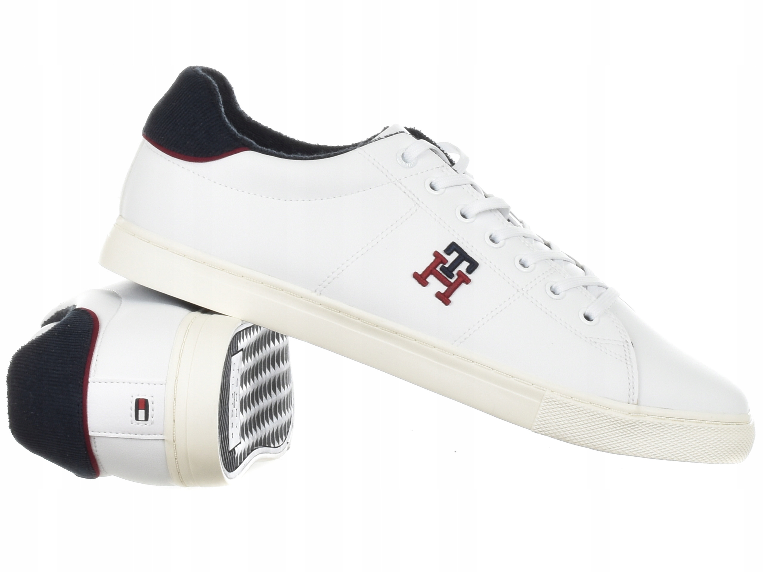 Boty Tommy Hilfiger Core Vulc Varsity Monogram FM0FM04350 Ybr Bílé
