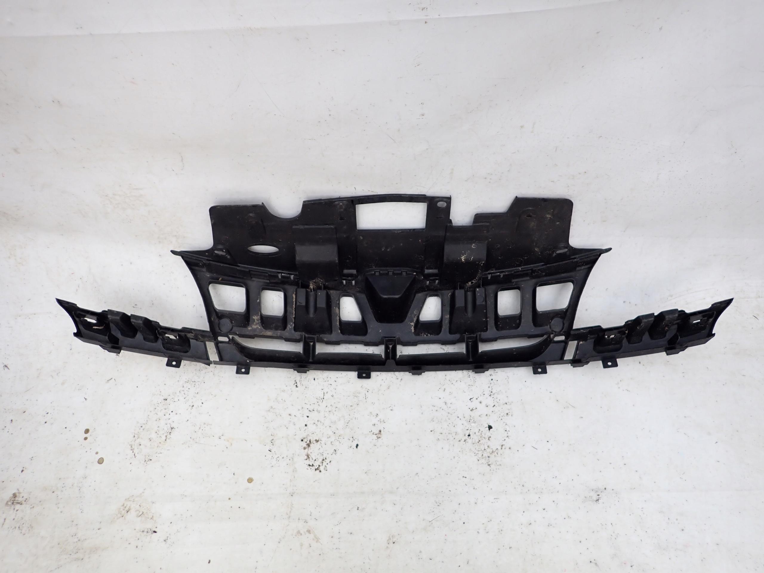RENAULT MEGANE III 08- pillar holder GRILLA 620369901R