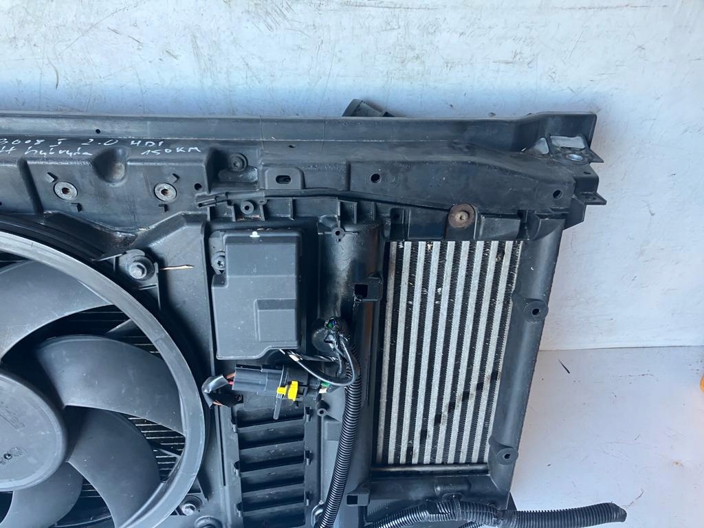 support panel for radiators radiator 3008 2.0 HDI HYBRID4 HYBRYDA