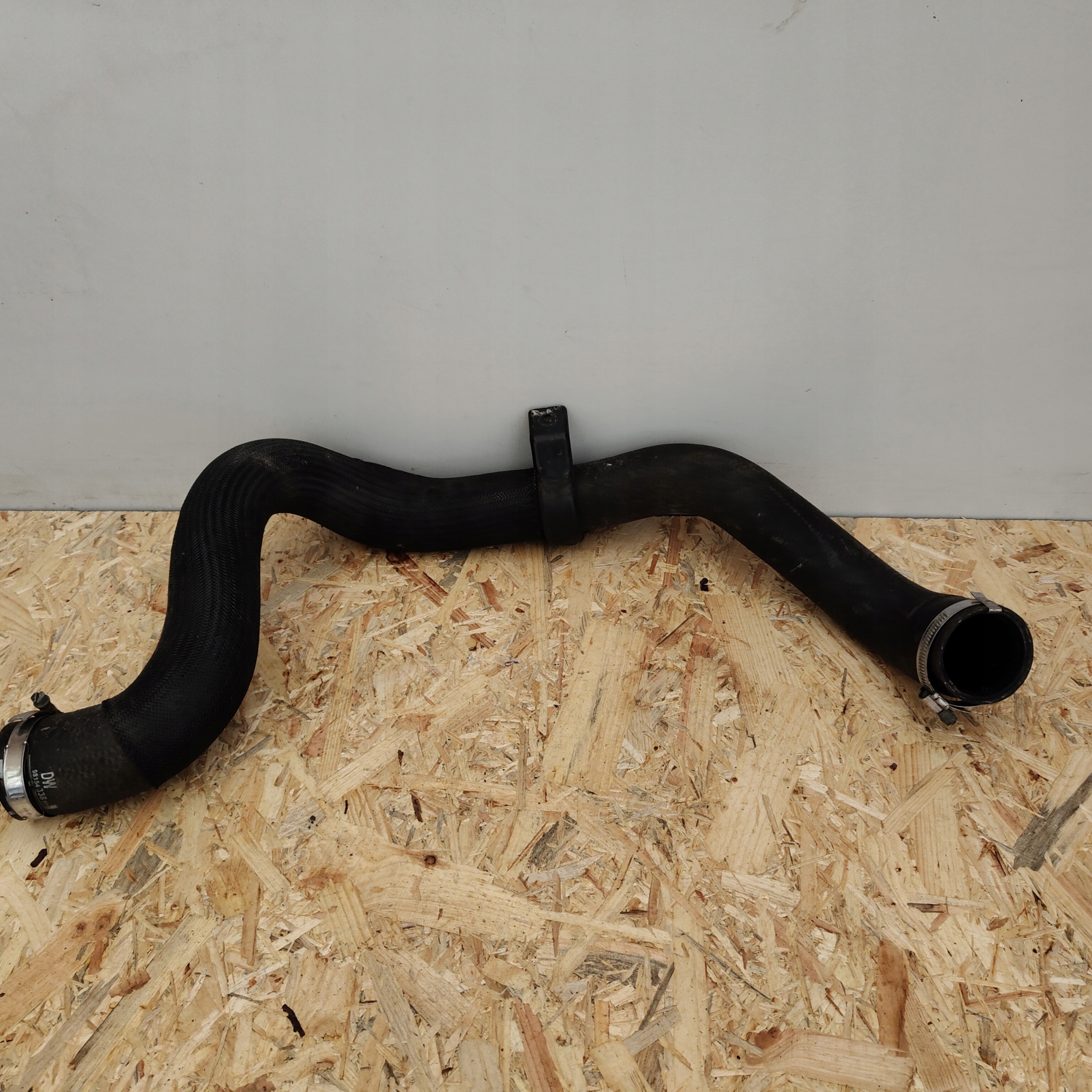 pipe of the intercooler PSA 9815433880