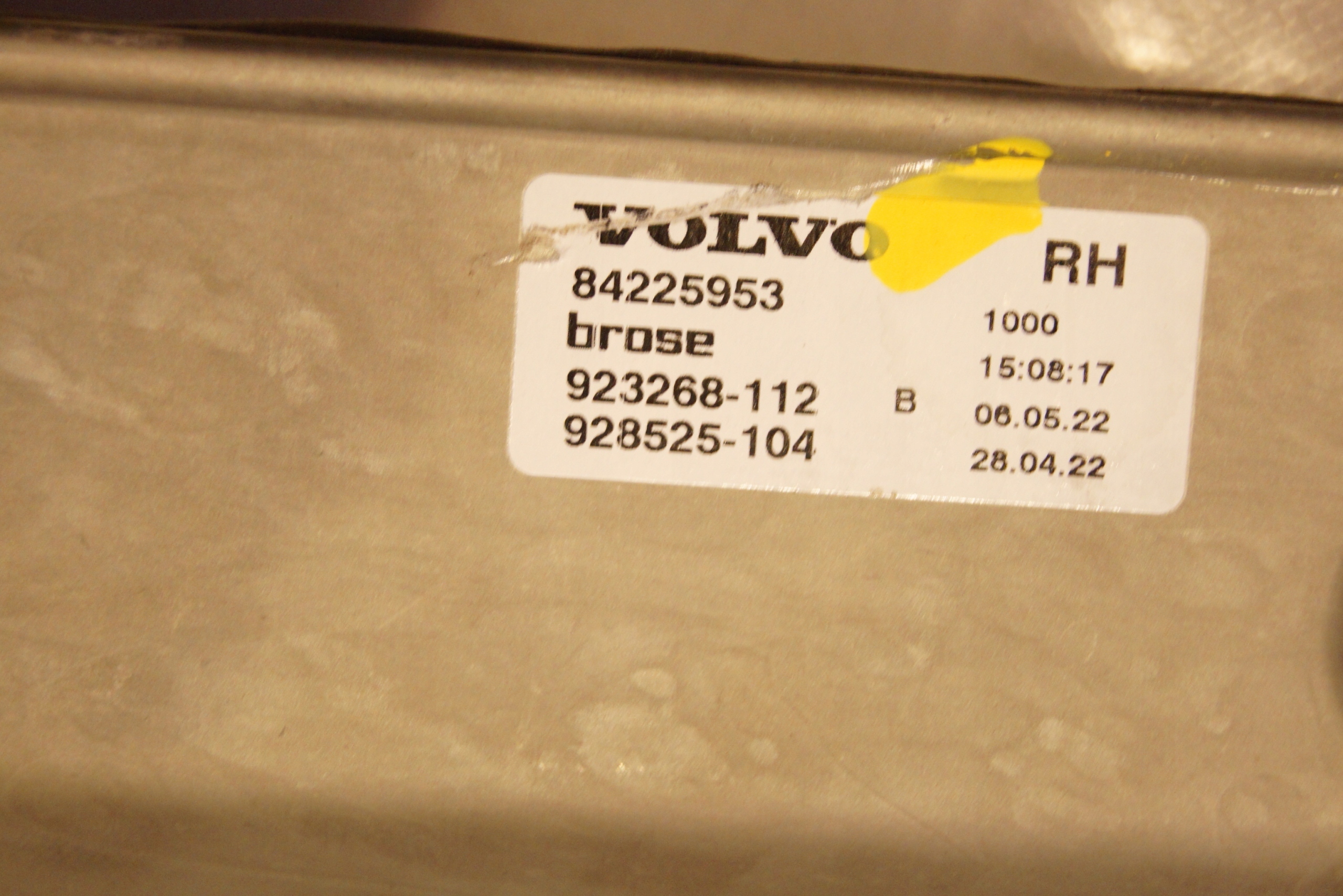 mechanizm podnoszenia szyby prawy VOLVO FH4 Producent części Volvo OE