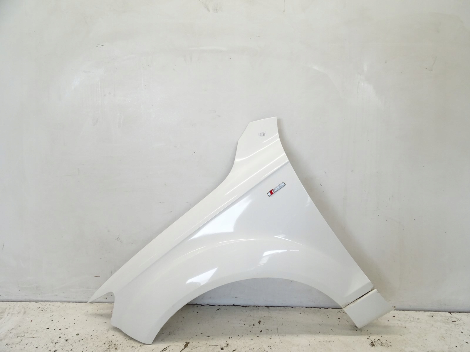 fender left front front AUDI Q7 4L LIFT LY9C