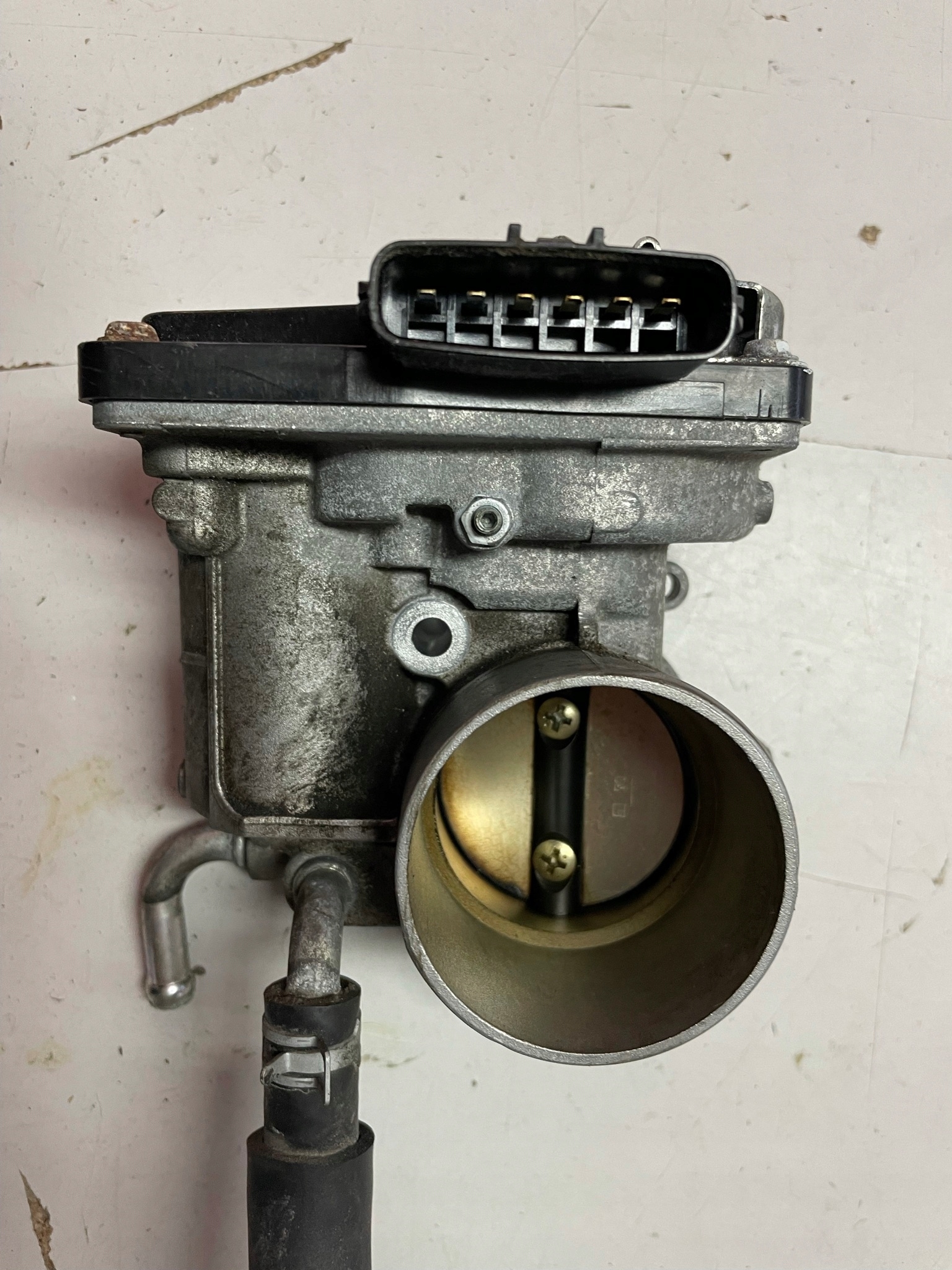 6832882822 - Дроссельная заслонка MITSUBISHI ECLIPSE CROSSv 1.5 t