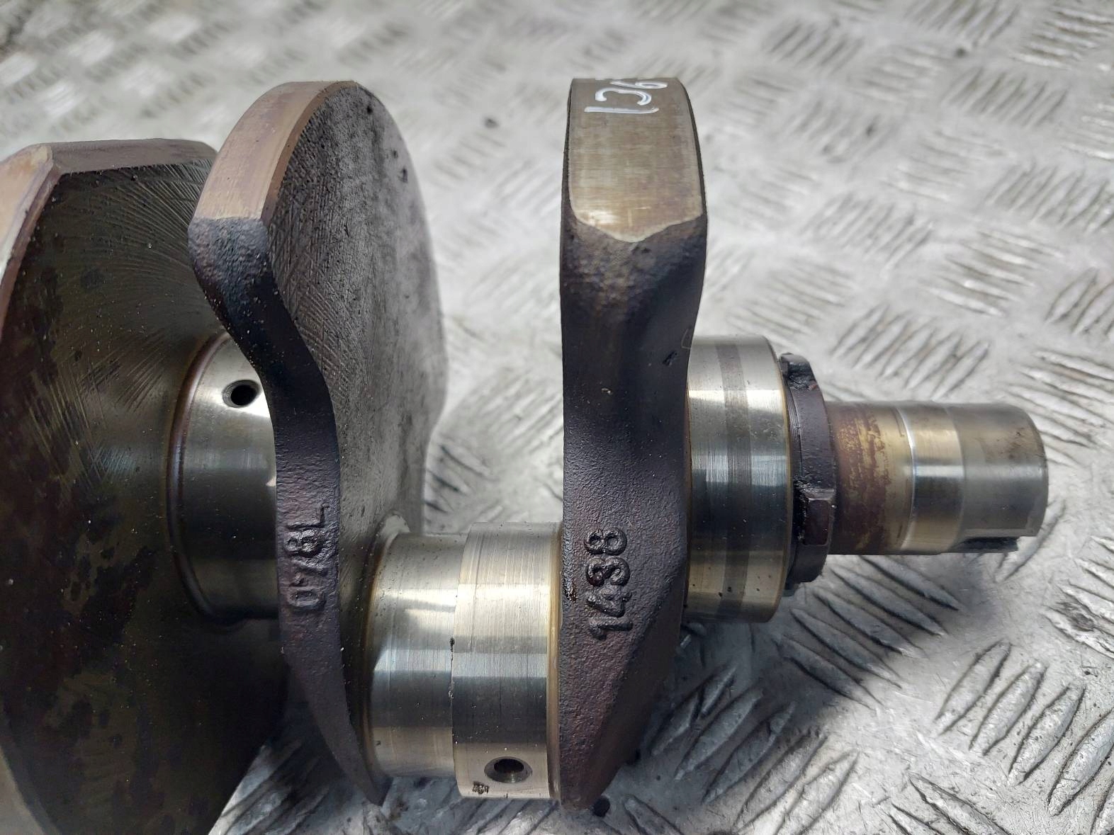crank AUDI A4 B5 ABC