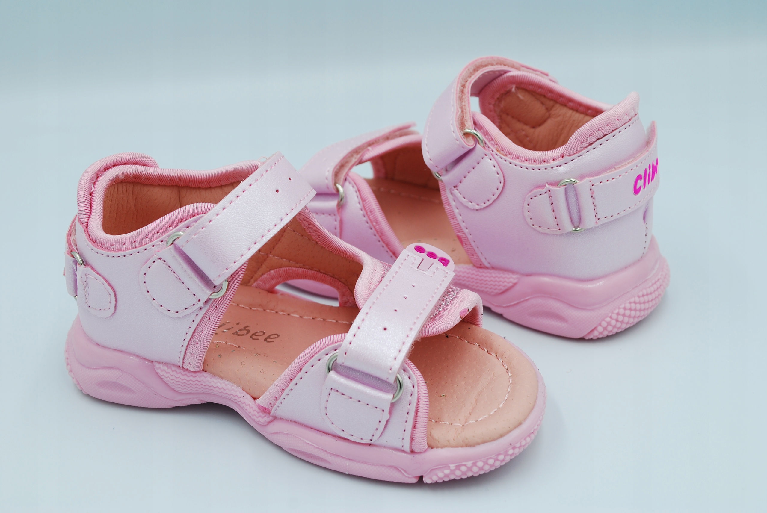 SPORTOWE SANDAŁKI NA LATO w.skóra r.25 / 14,9cm Materiał skóra ekologiczna