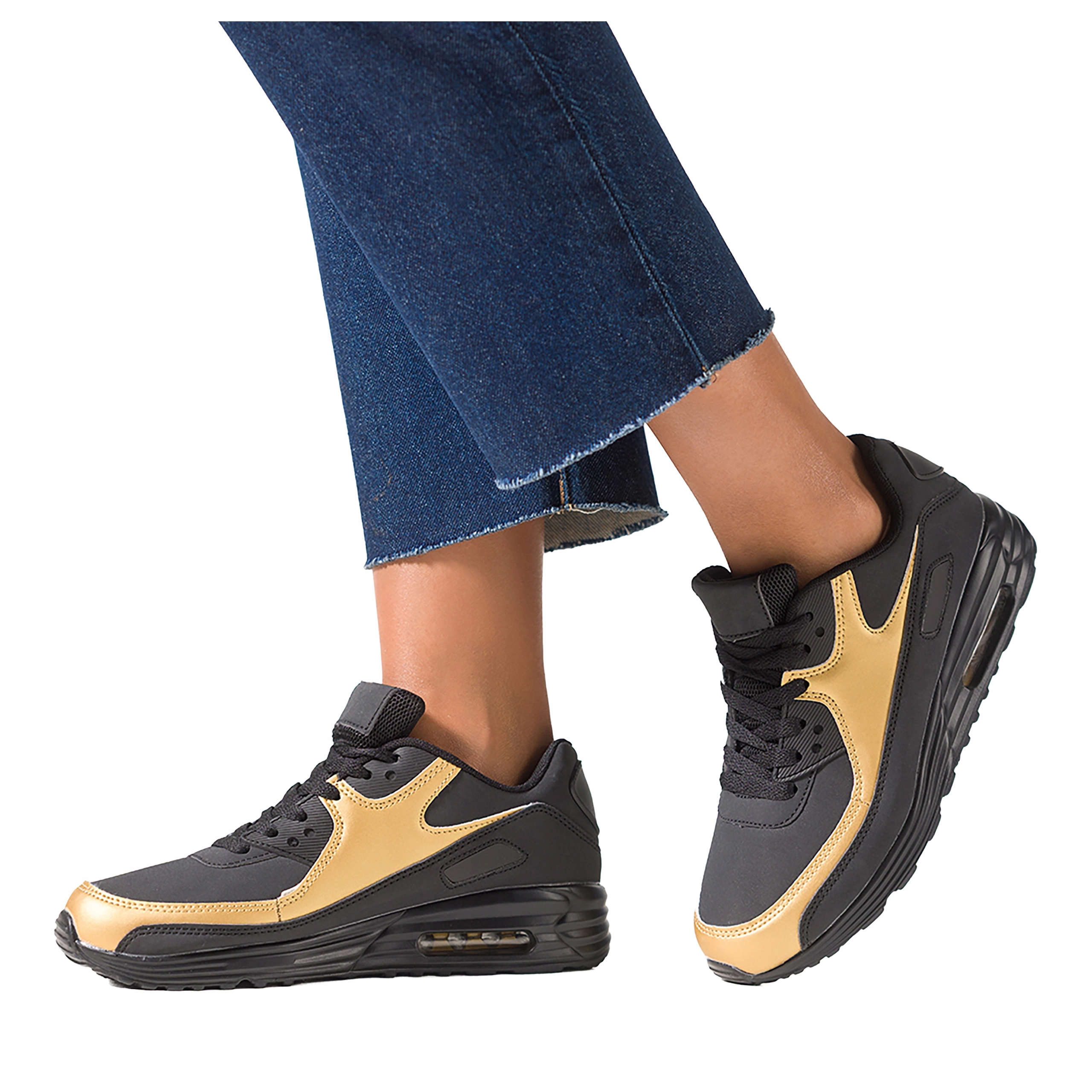 Černé dámské sportovní tenisky na klínku, zlaté šněrovací vložky, velikost 40