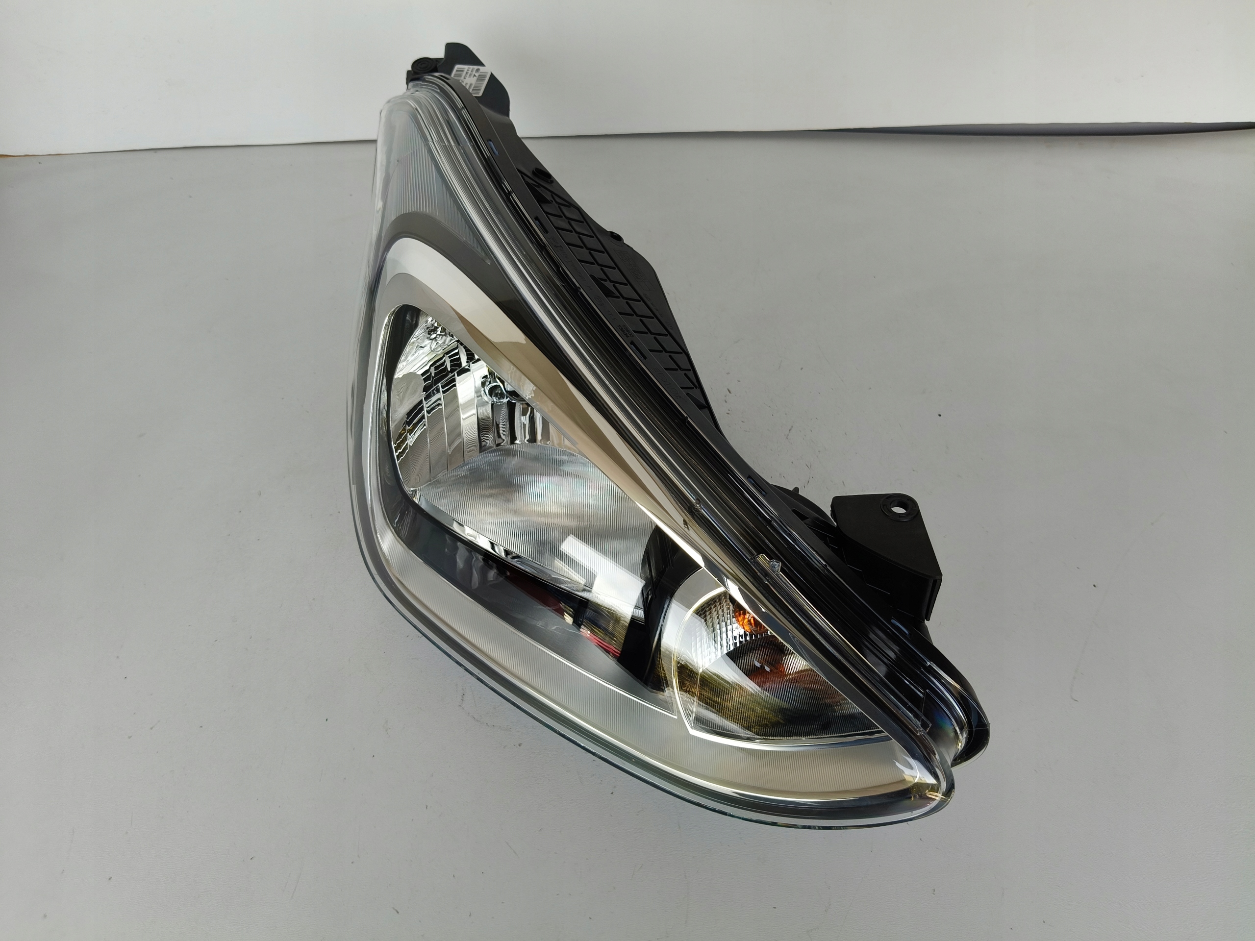 light right REFLEKTOR HYUNDAI I10 II 13