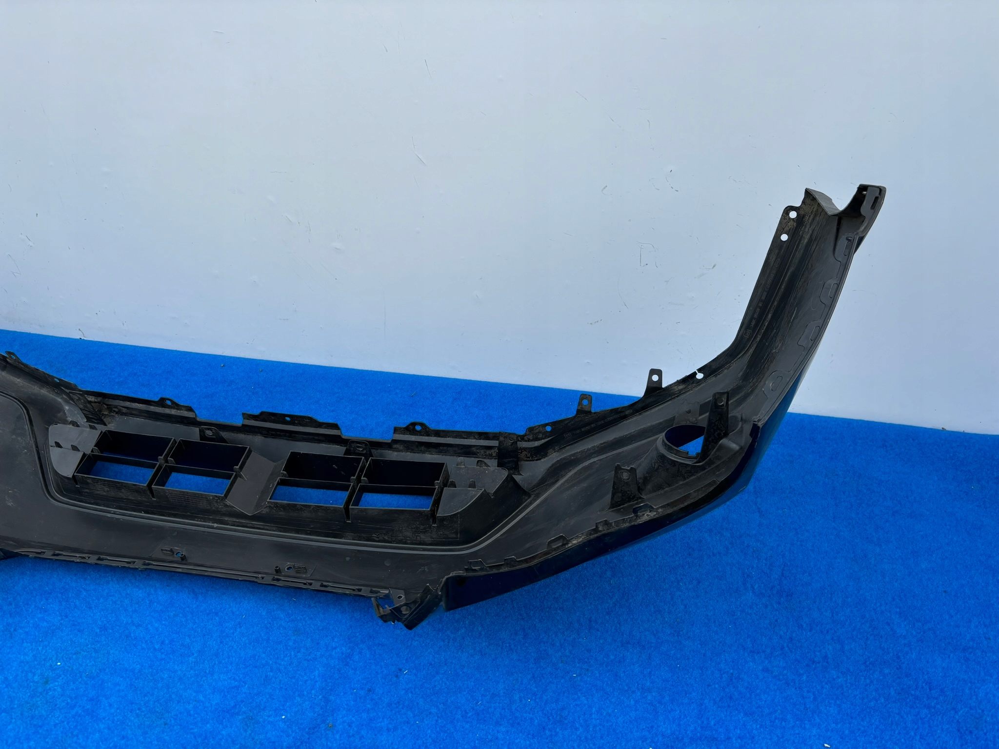 SUBARU XV 10-14 ROK bumper front below washers 57704FJ010 EA70