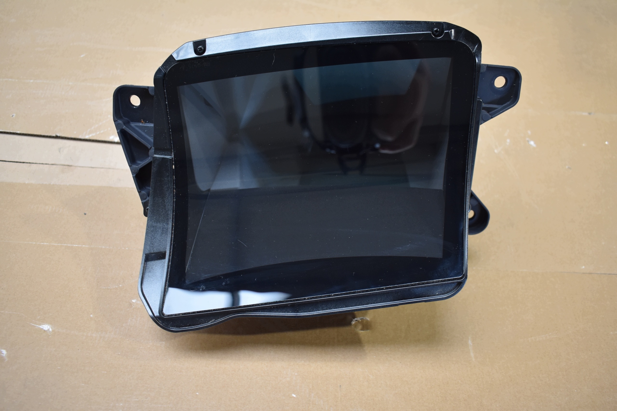 IDEALNY Display HEAD-UP BMW G07 X7 G05 1
