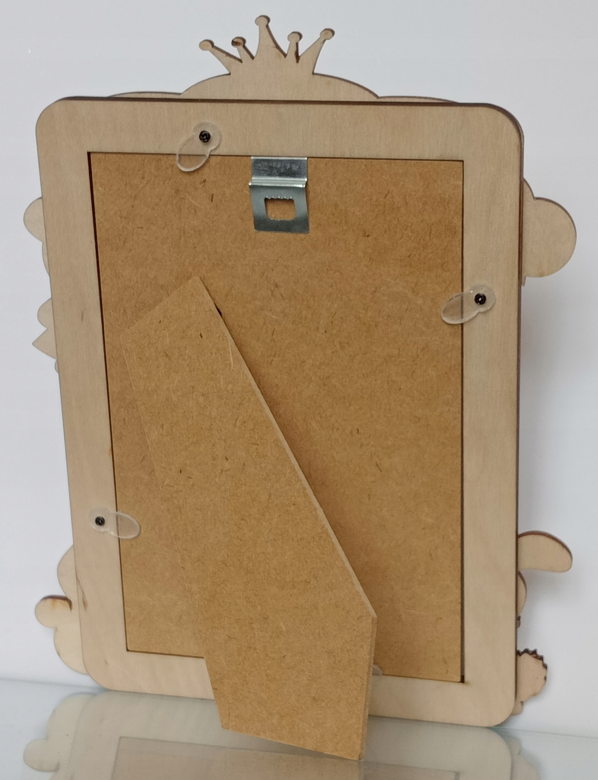 Ramka na zdjęcie 10x15 personalizowana z imieniem dziecka i ozdobami Szerokość produktu 22 cm