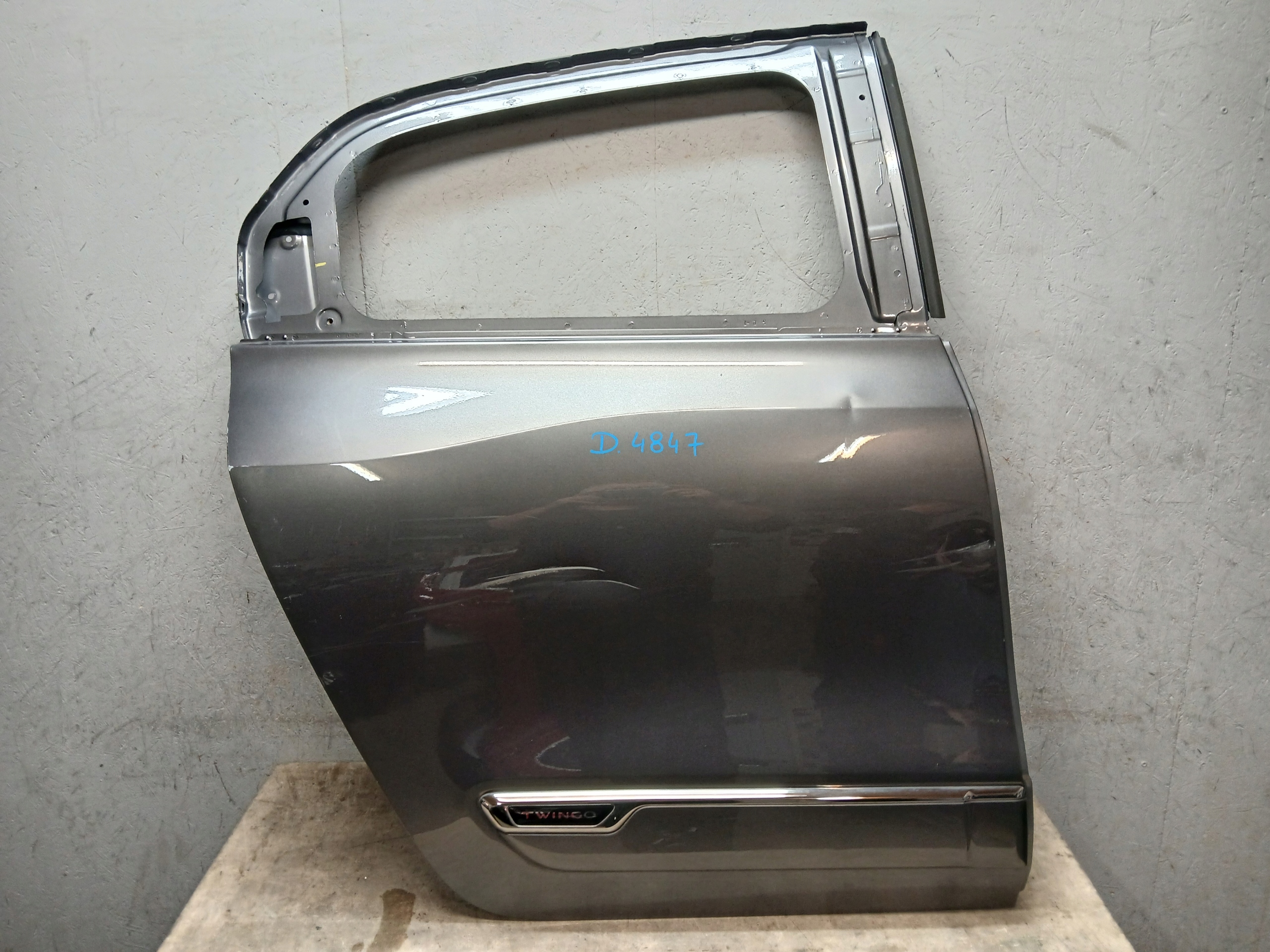 door rear part right RENAULT TWINGO III 3 14
