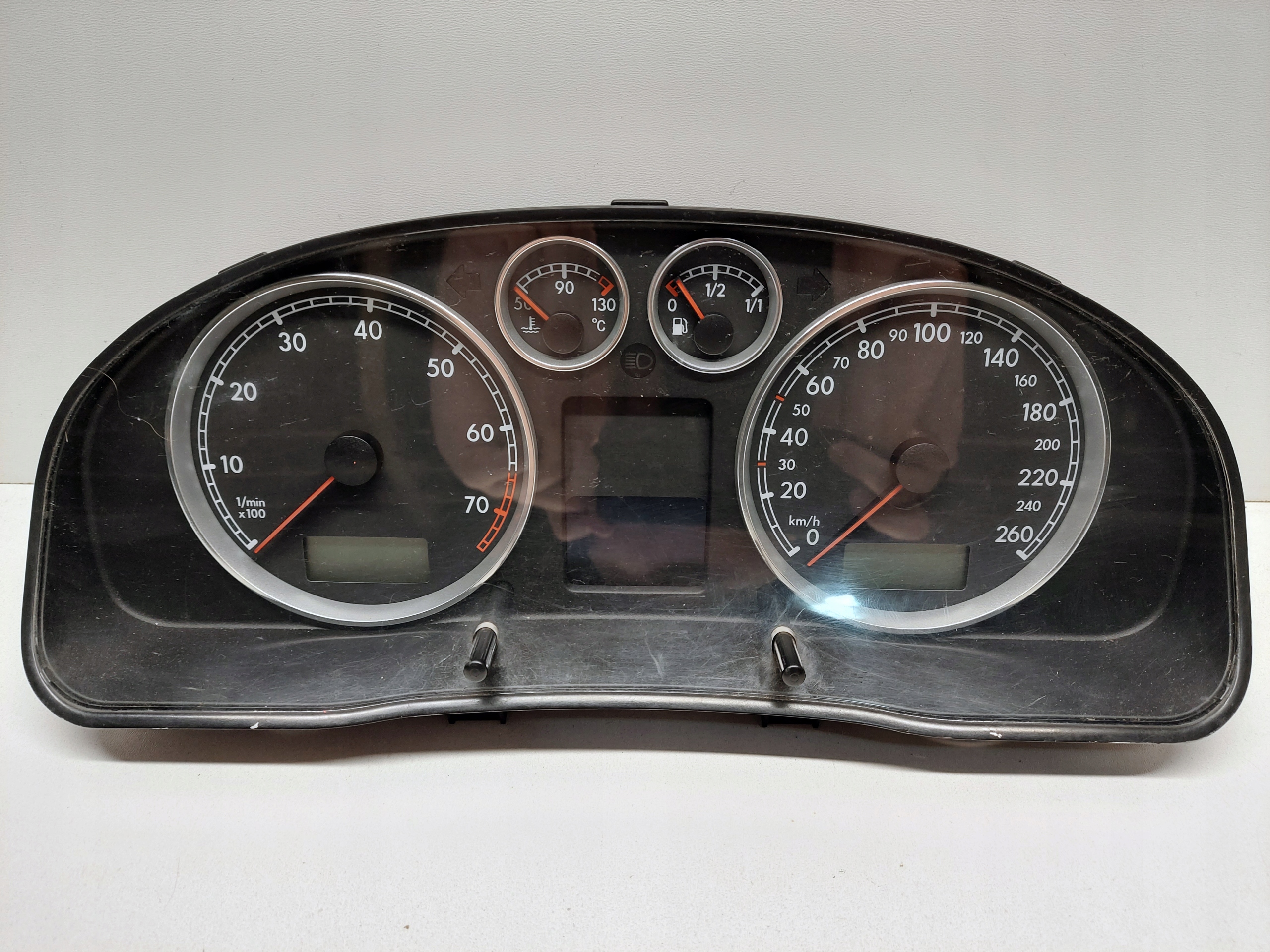 3B0920826X - VW PASSAT B5 FL лічильник годинник половина FIS бензин