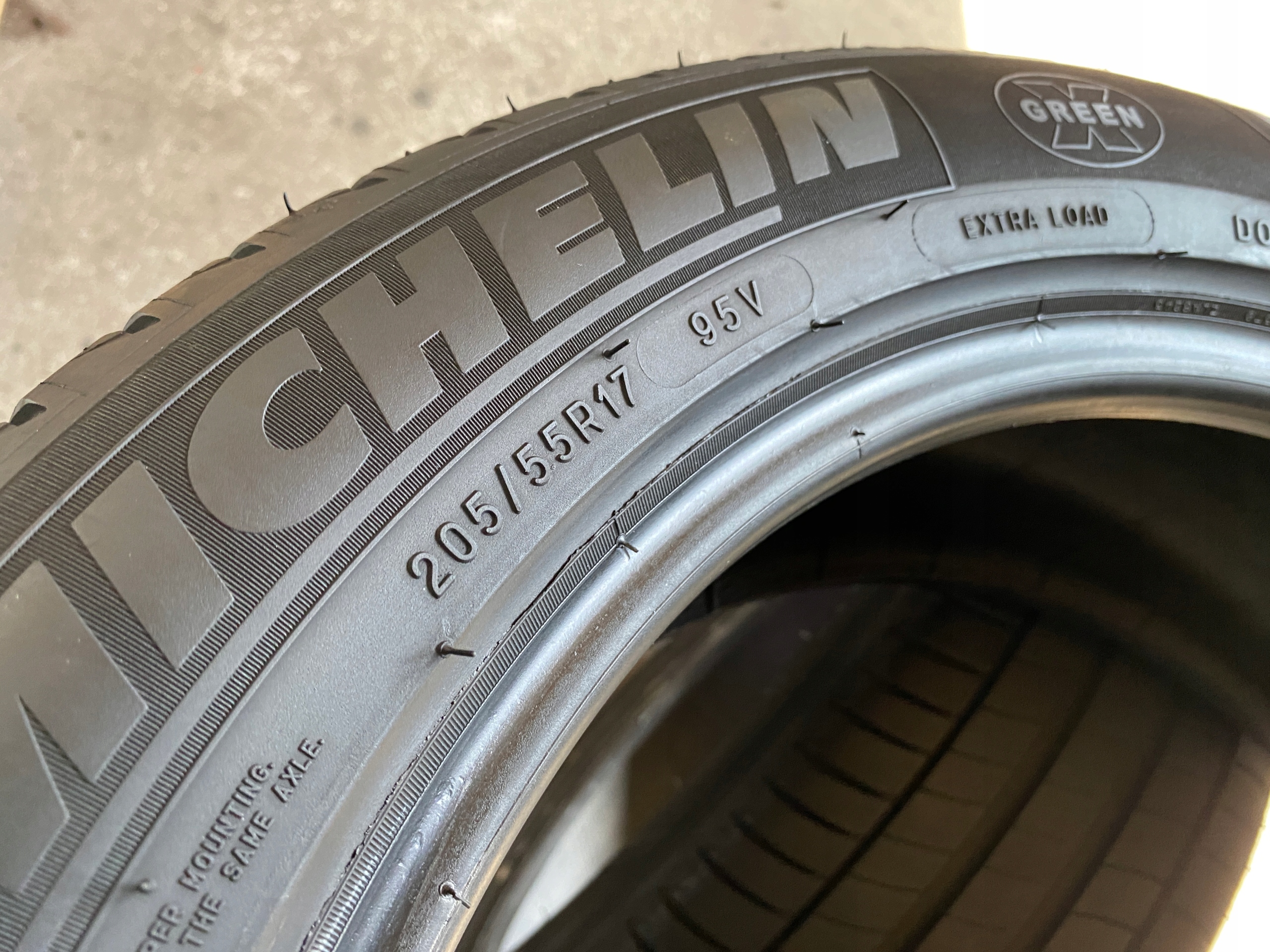 2 tyres summer 205/55R17 Michelin Primacy 3 6mm