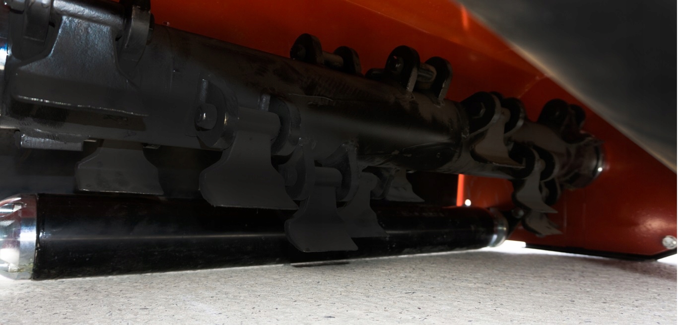 BIJAKOWA KOSIARKA KOSIARKA CIĄGNIKOWA WOM KOSISKO Kod producenta 4FMS120