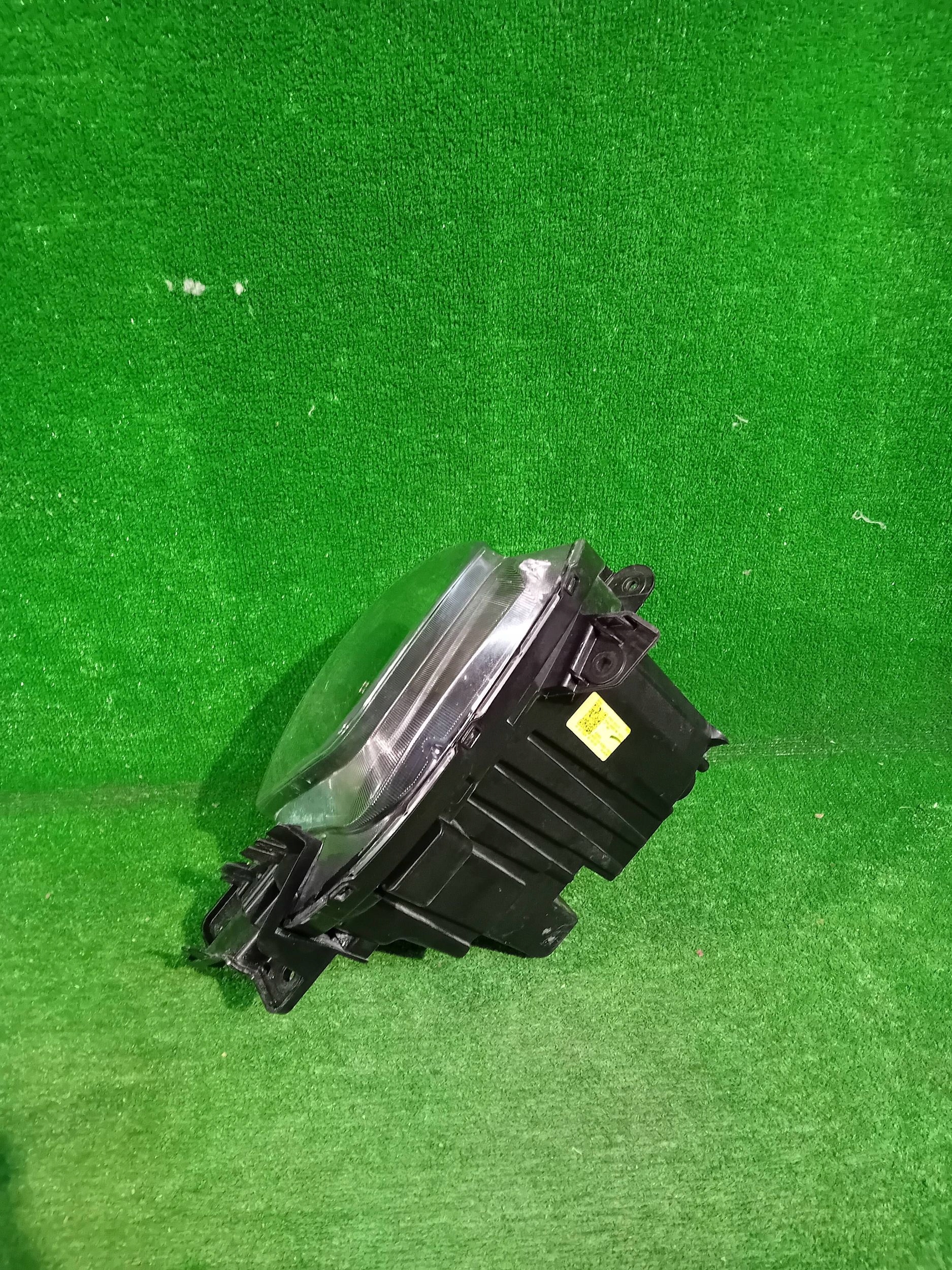 REFLEKTOR right HYUNDAI TUCSON IV 20- FULL LED NR.725