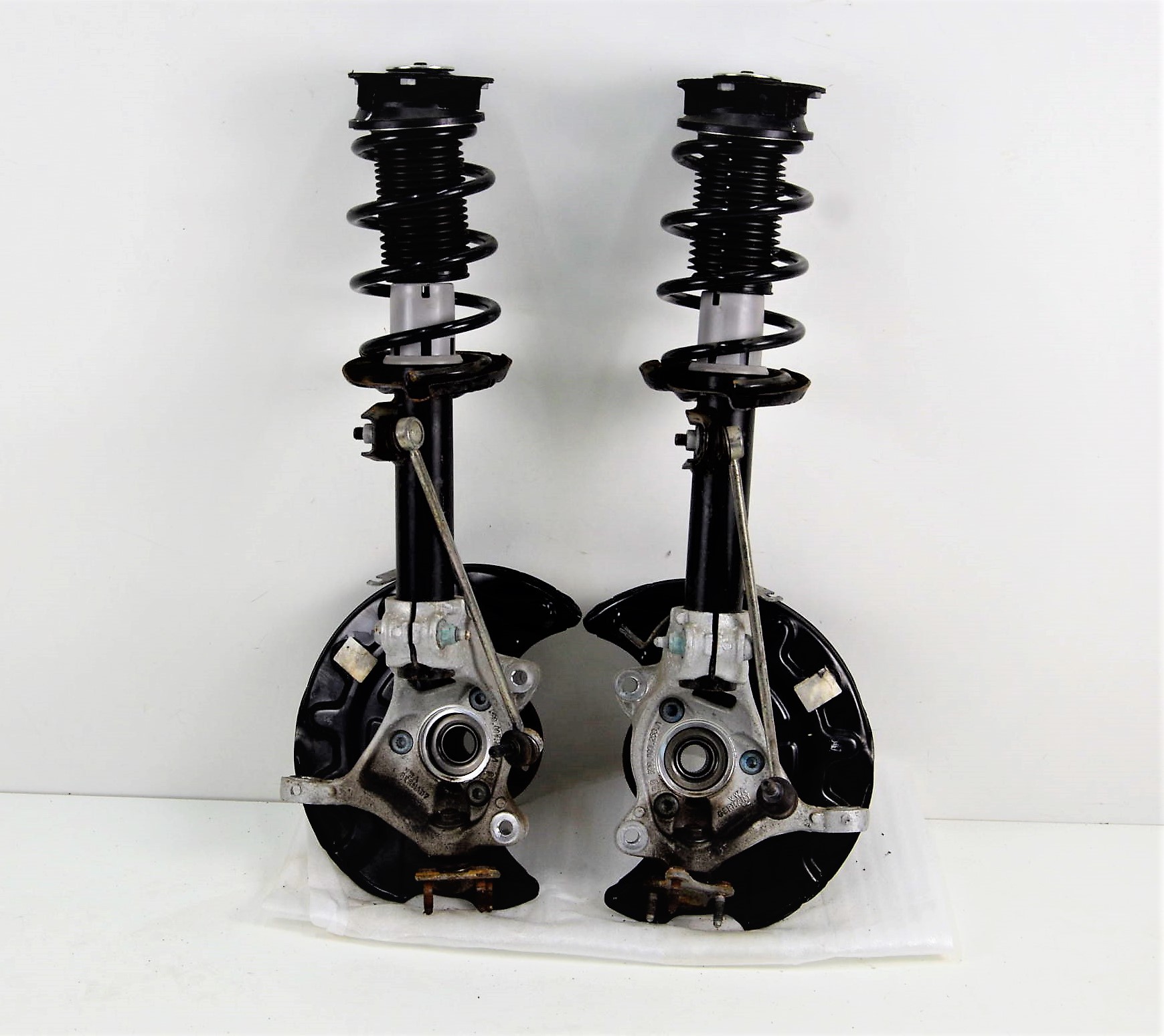 5Q0407258A - VW GOLF VII R MCPHERSON КРОССОВЕР 5Q0413031EC