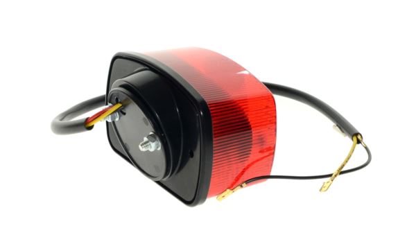 

Lampa tył Wsk 125 175 mocowanie wzór