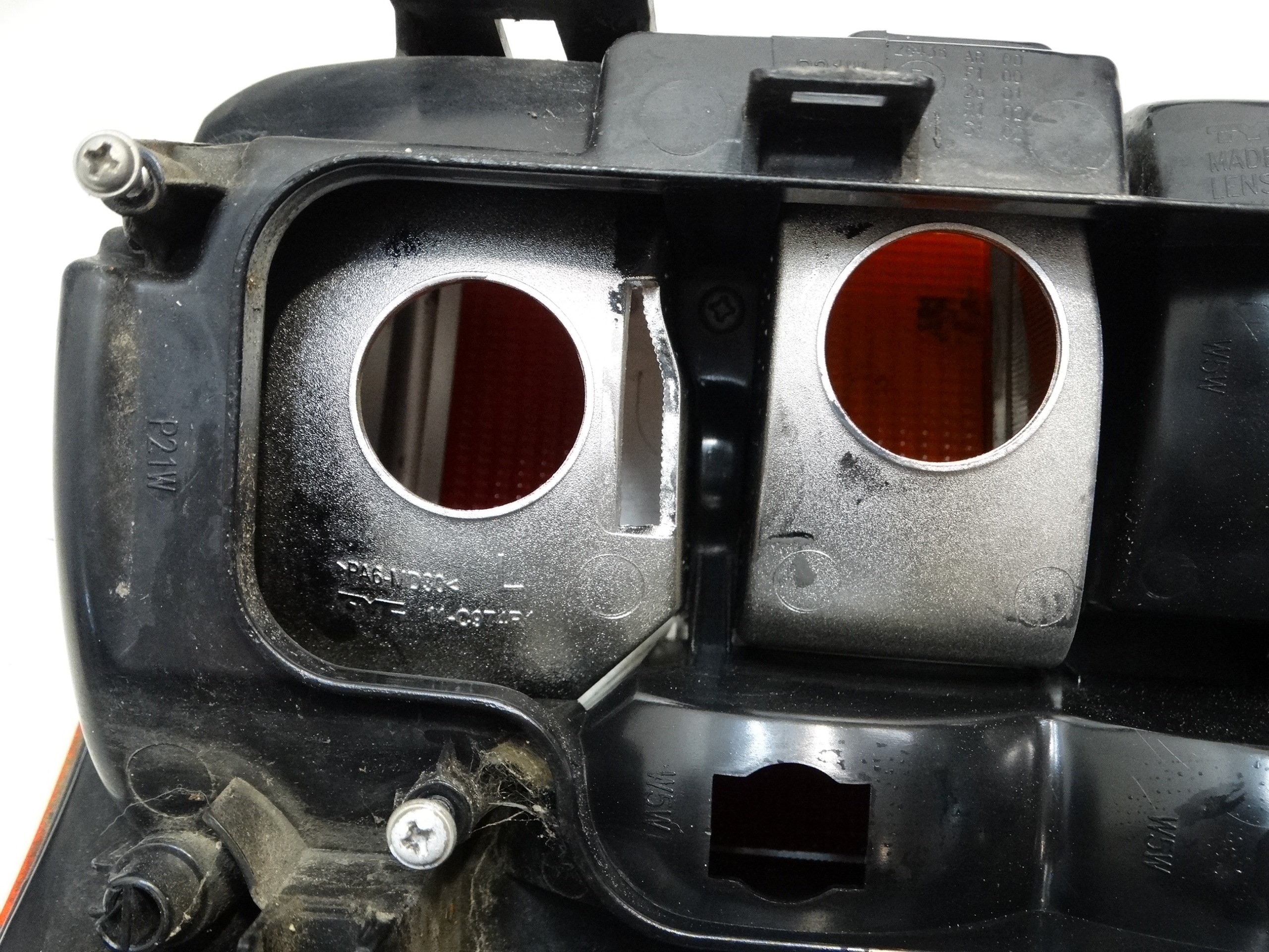 light left rear VOLKSWAGEN CADDY IV LIFT 15-20R. TYC 11-C974B
