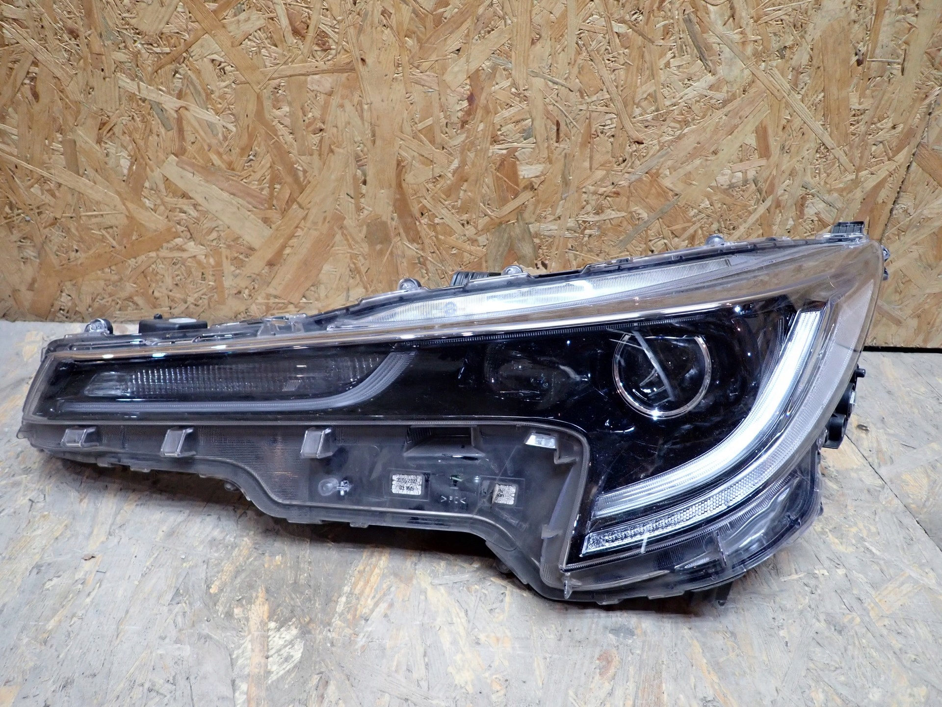 light left FULL LED TOYOTA COROLLA E21 HB GR SPORT