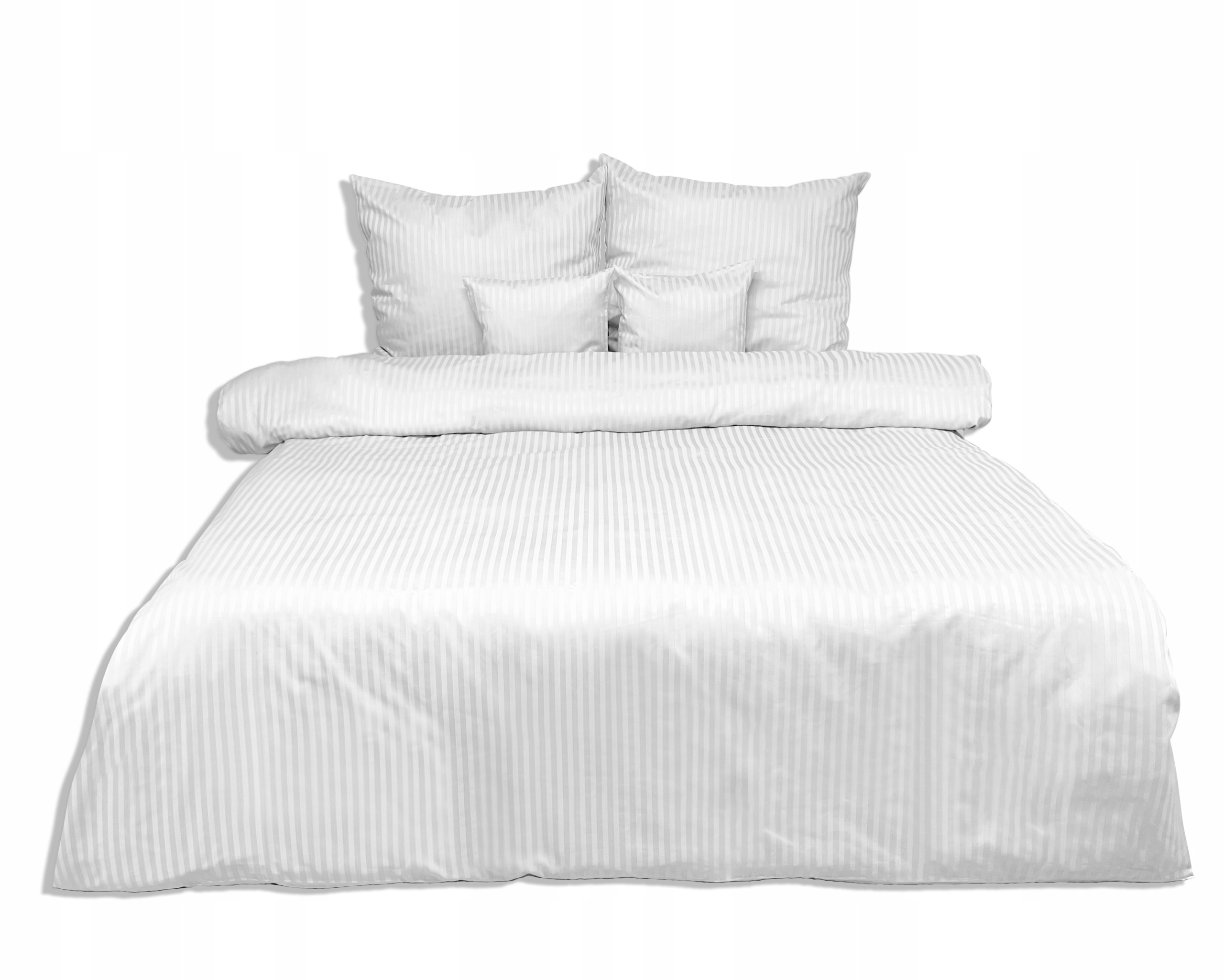 Posteľná bielizeň z Adamasku 220 x 200, pruhy 1 cm, biela