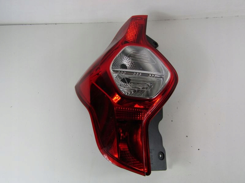 oe renault фонарь правый Dacia LODGY