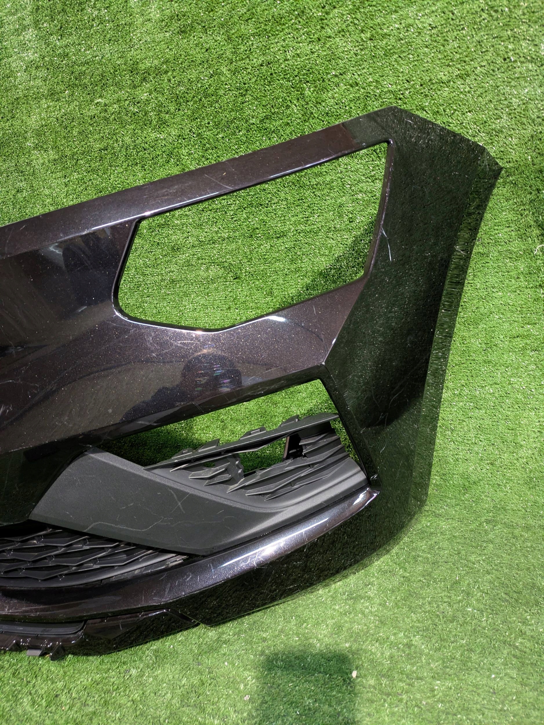 front bumper front SKODA KAMIQ LIFT 23- without PDC NR.Z9