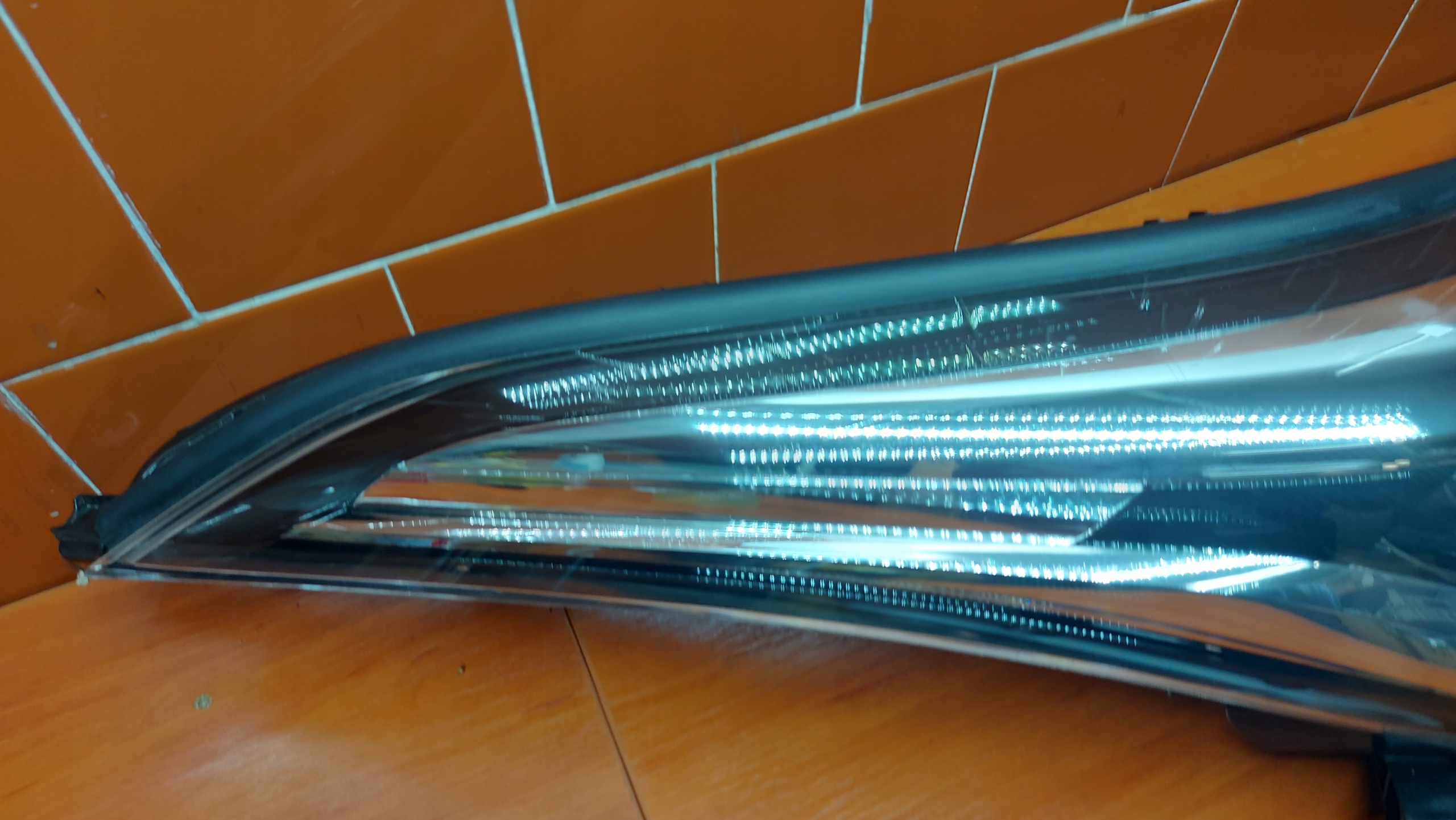 REFLEKTOR light right right front TOYOTA CHR C-HR 19- LIFT
