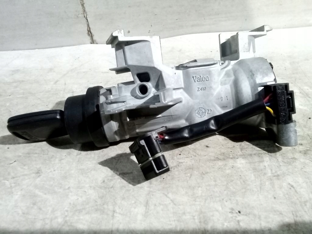 Skoda Octavia II 2 ignition z kluczykiem 1K0905851B