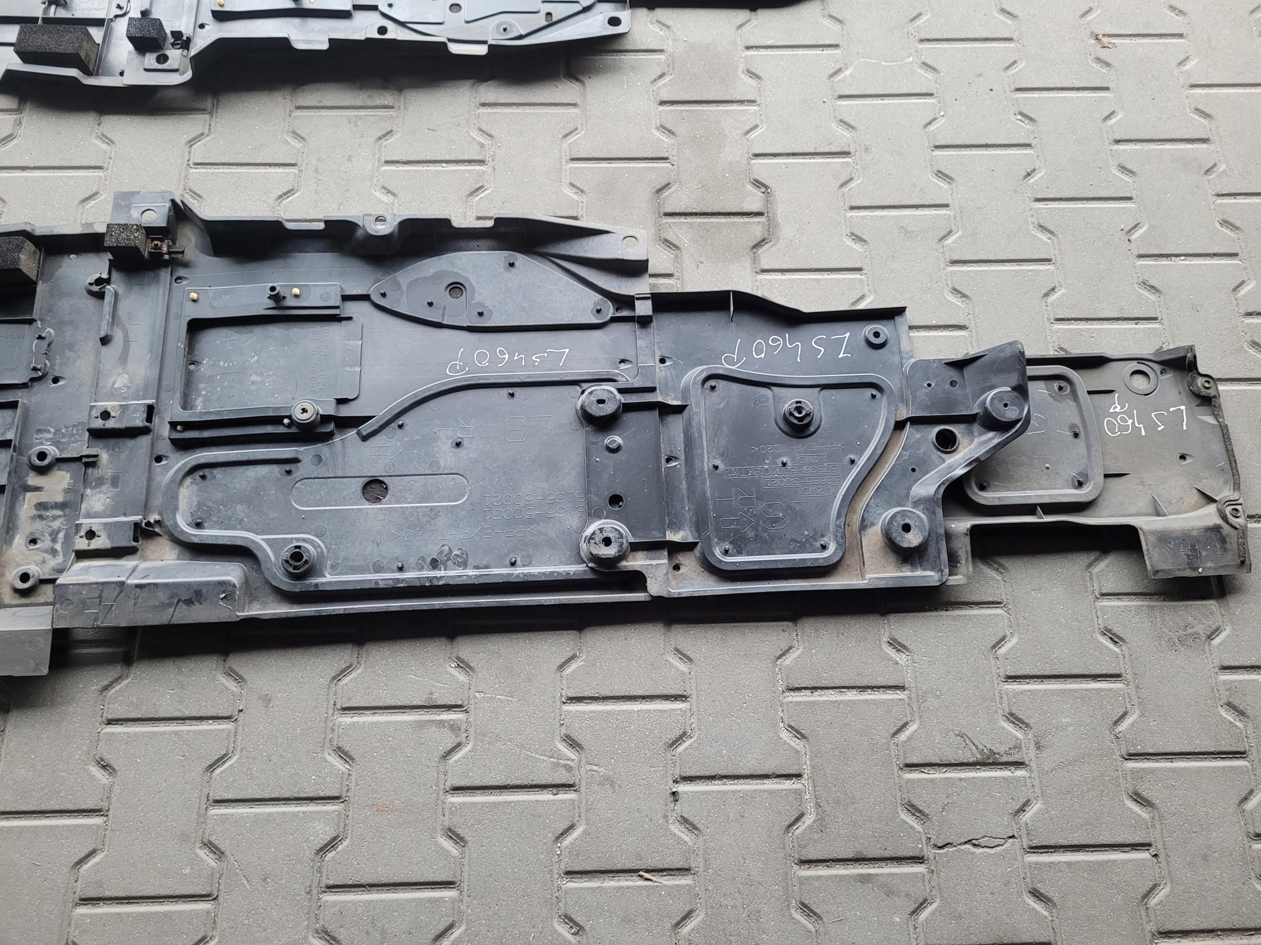 cover lower chassis cover bodywork LEXUS LS 460 LS460 IV