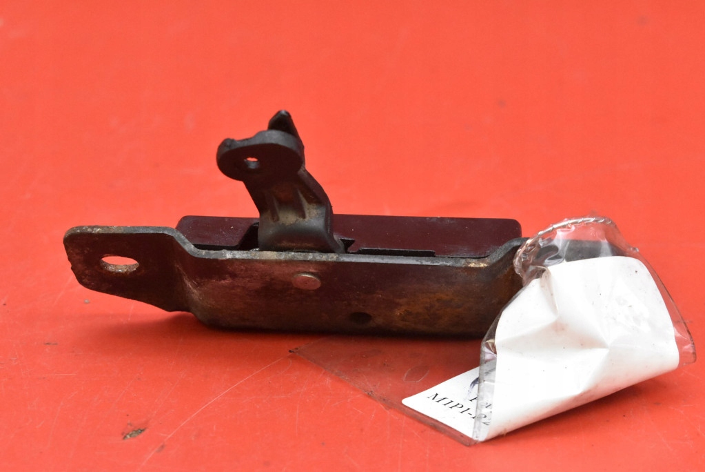 lock bonnet rear part boot PEUGEOT PARTNER 1 and 02-12