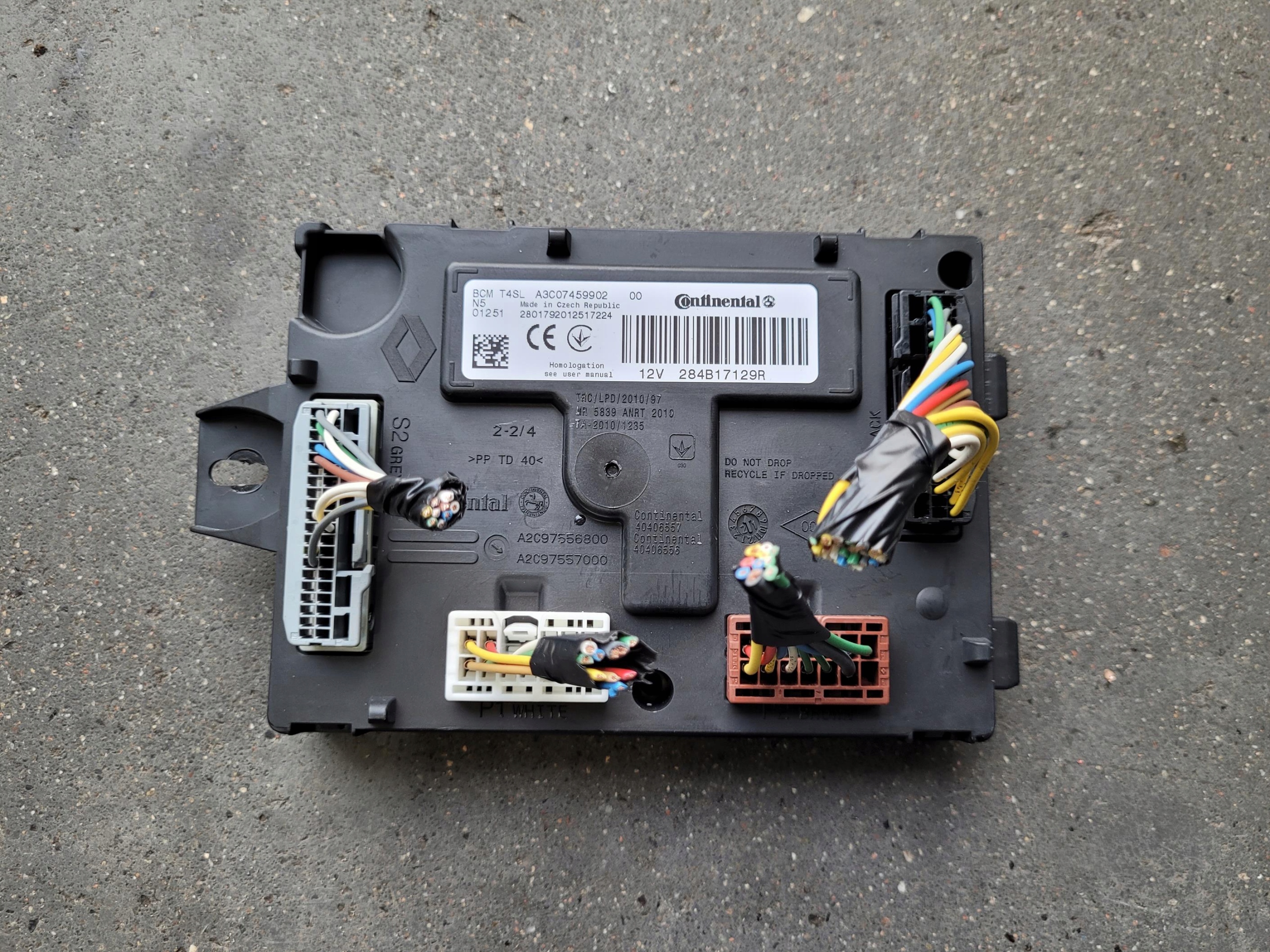 modul Bedienteil BCM 284B17129R DACIA SPRING