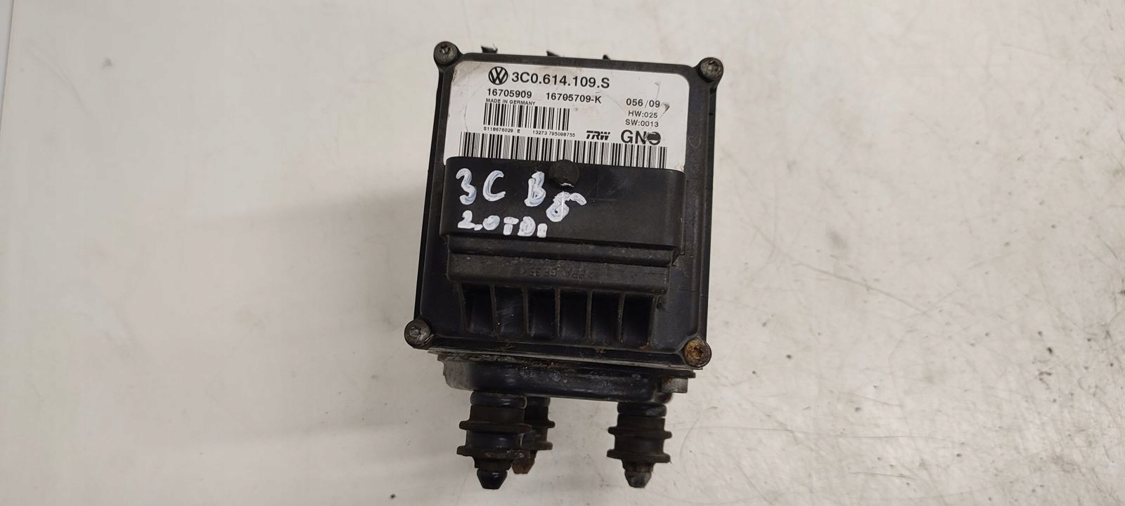 Pompa ABS VW Passat B6 2,0 TDI CR kombi