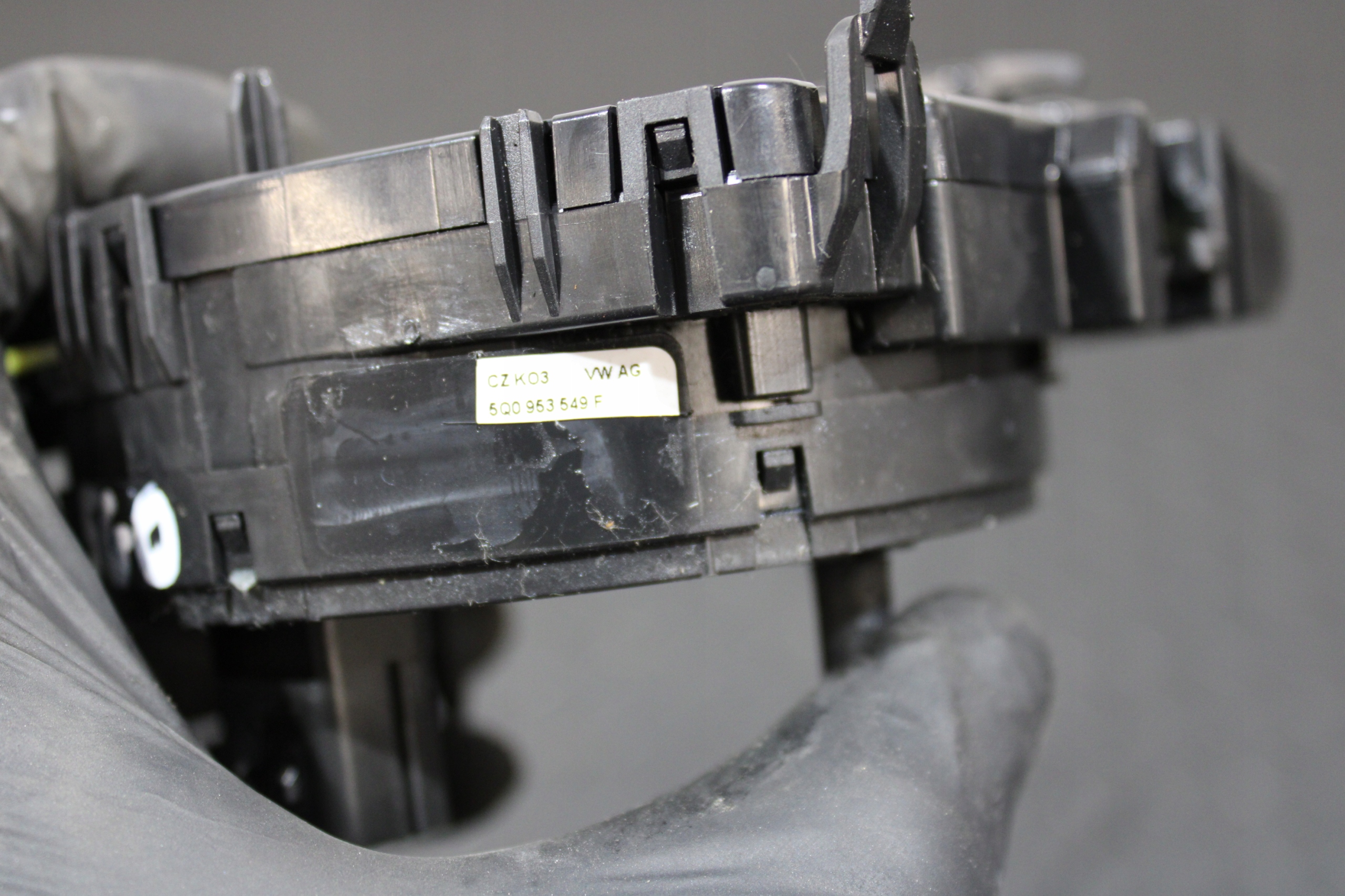 ring below steering wheel, VW GOLF 7 VII 5Q0953549F