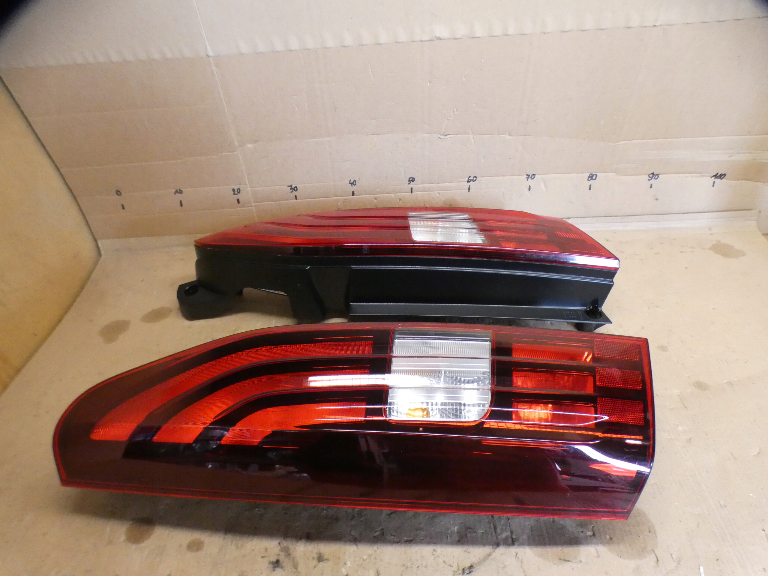 light right left rear part PEUGEOT RIFTER PARTNER IV