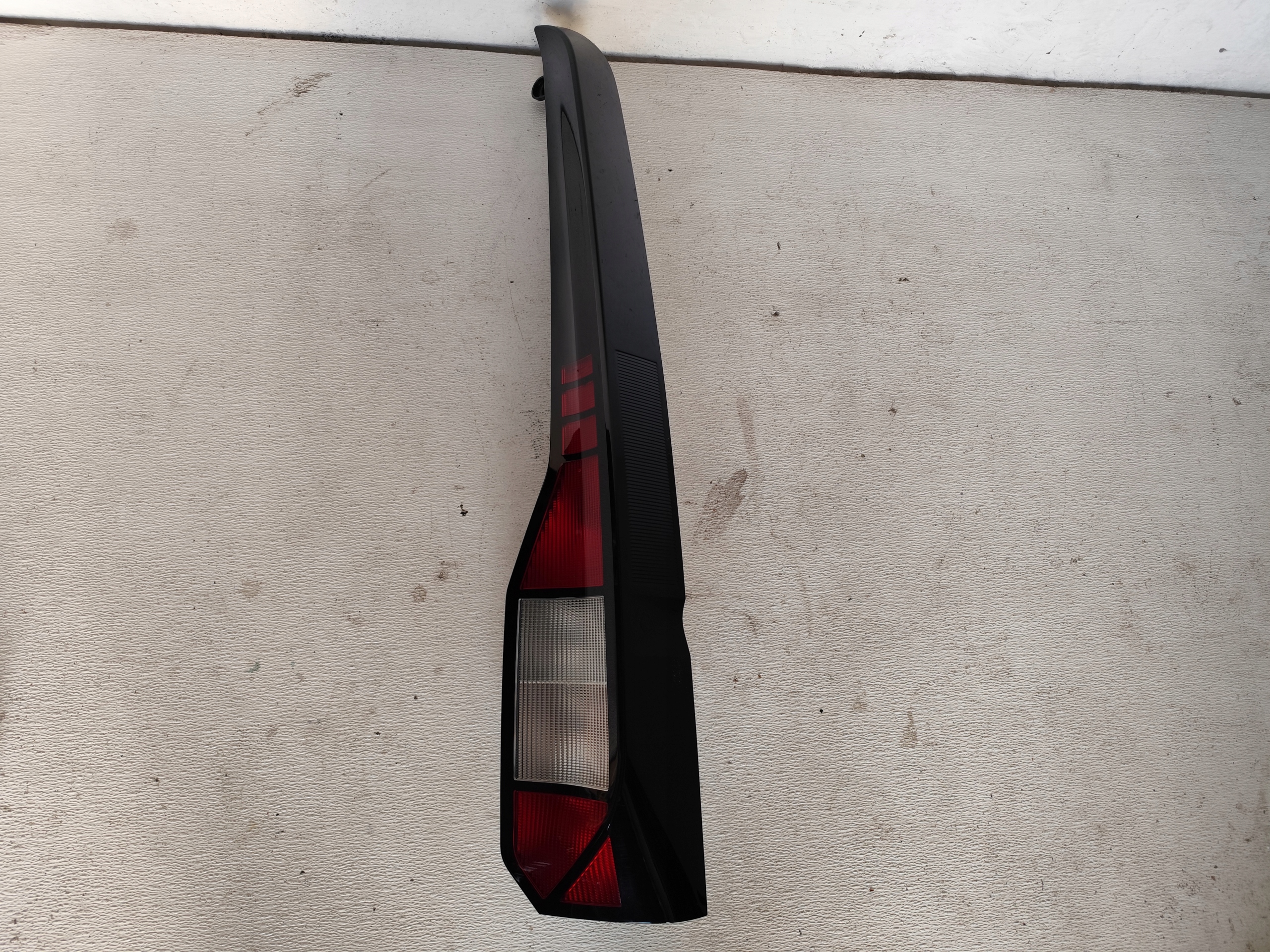 VOLKSWAGEN CADDY V 2K7 2022 light rear right