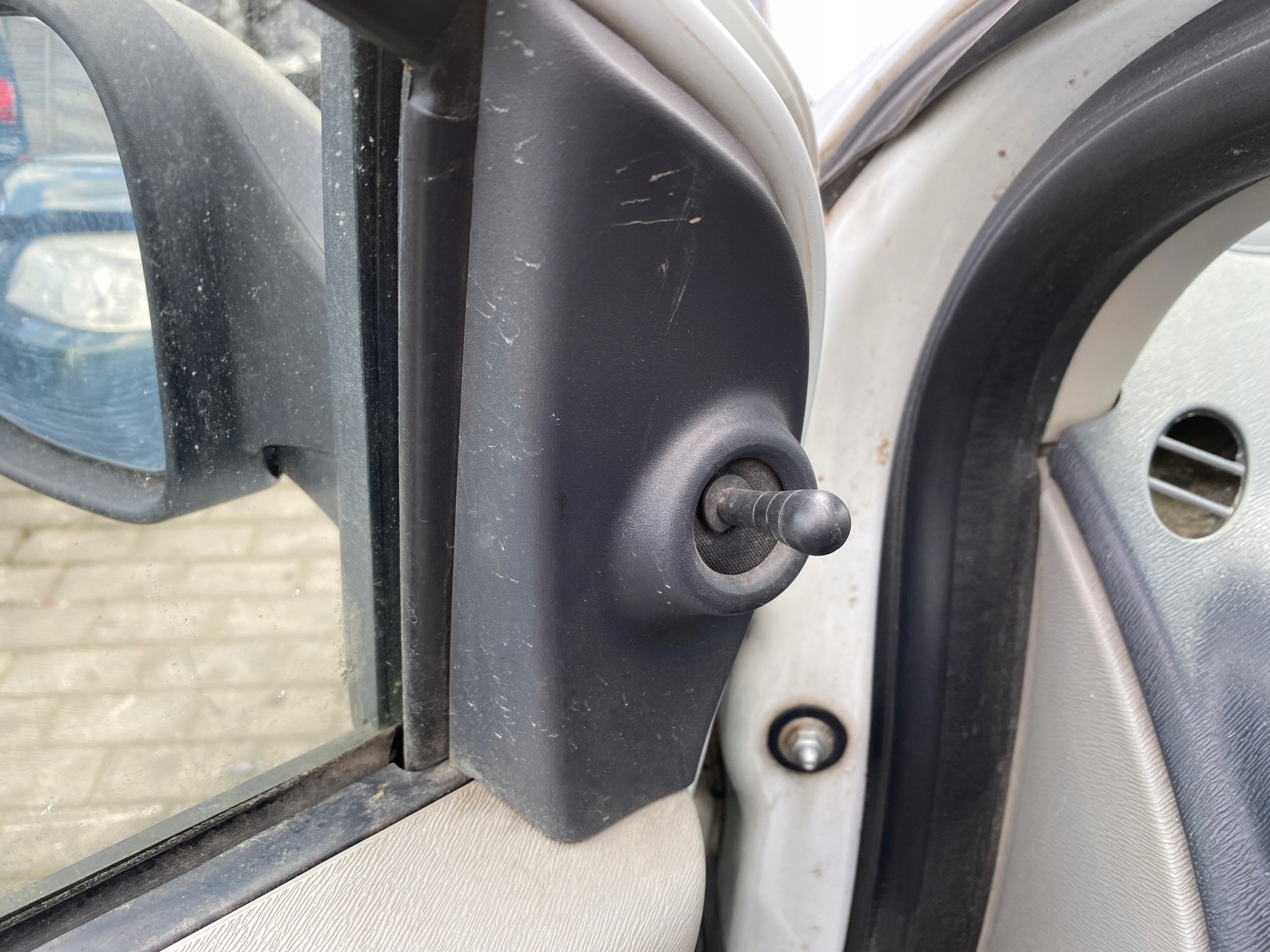 Renault Twingo 2 II 07-14 Spiegel links manuelle