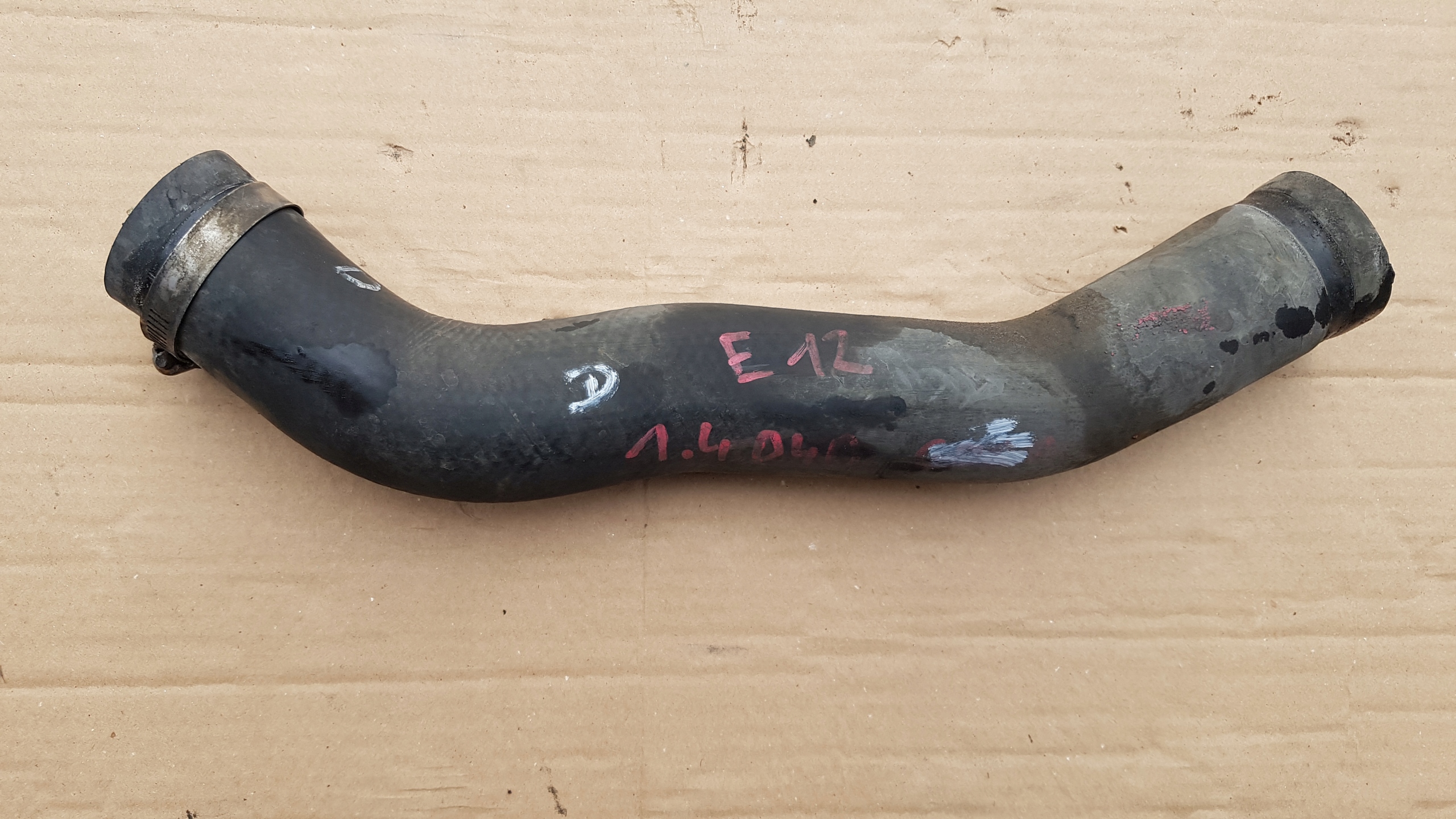 TOYOTA COROLLA E12 02-06 шланг интеркулера D4D