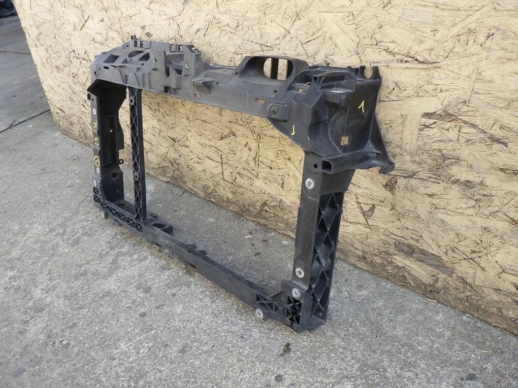 FORD FIESTA MK7 support panel for radiators pillar